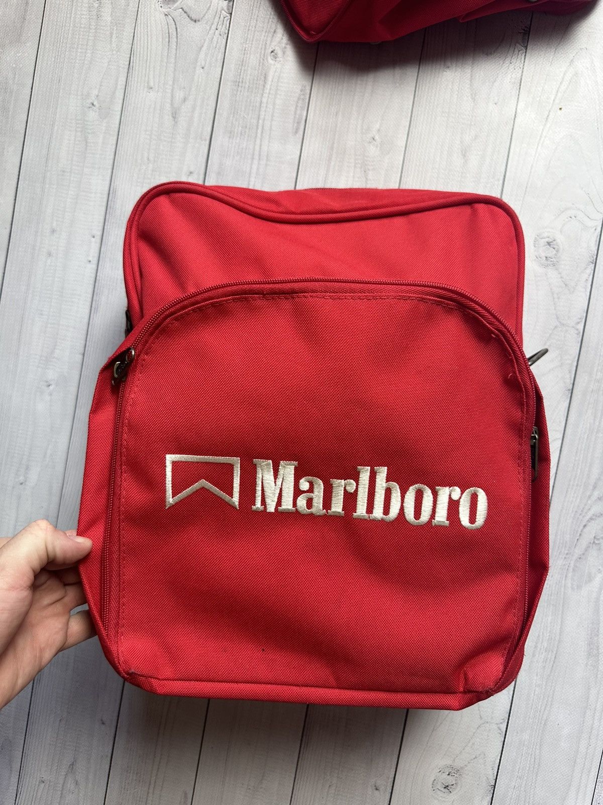 Marlboro Vintage Marlboro bag + backpack transformer rare big logo Size ONE SIZE - 7 Thumbnail
