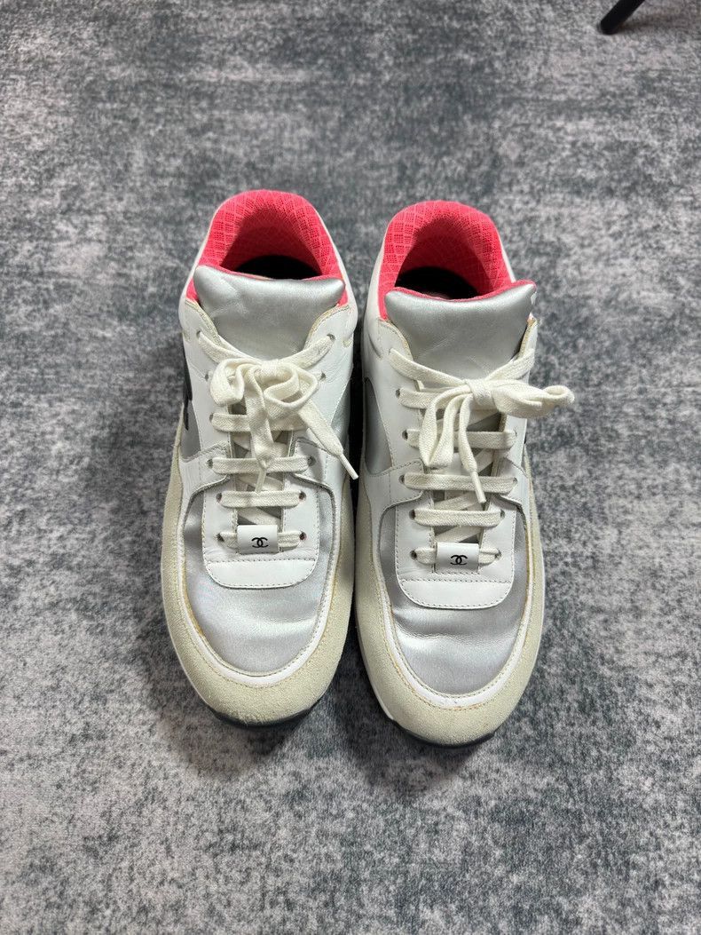 Chanel Chanel Colorblocked Suede Sneakers-yf Size US 8.5 / EU 41-42 - 2 Thumbnail