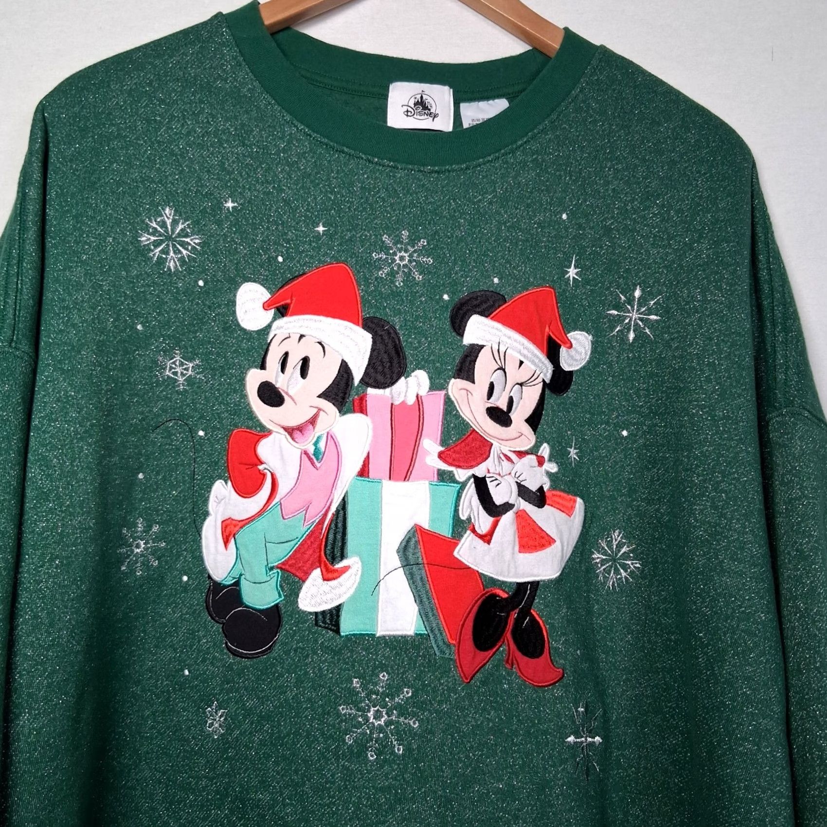 Vintage VINTAGE Disney Parks Christmas Sweatshirt Women Plus Size 3X Green Glitter Mickey Minnie Sweatshirt Size XXL / US 16-18 / IT 52-54 - 2 Thumbnail