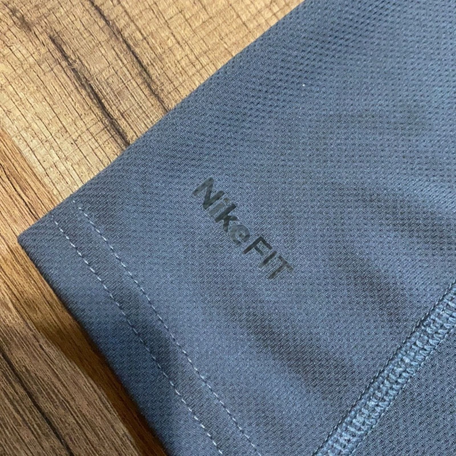 Nike 2007 Nike fit dry shirt sleeve Size US L / EU 52-54 / 3 - 8 Thumbnail