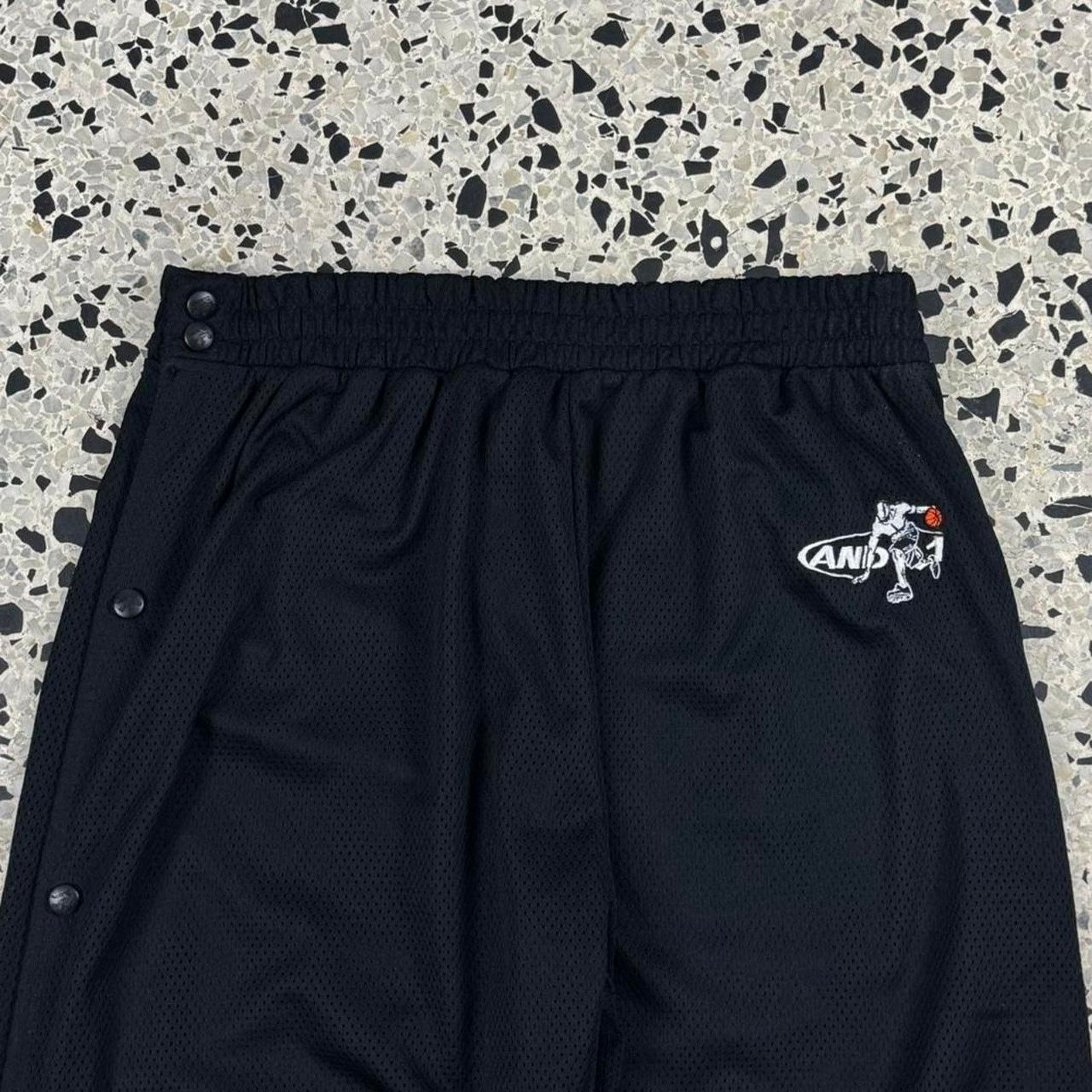 NBA × Vintage VINTAGE Y2K AND1 BLACK TEARAWAY BASKETBALL MESH PANTS: Size US 31 - 3 Thumbnail