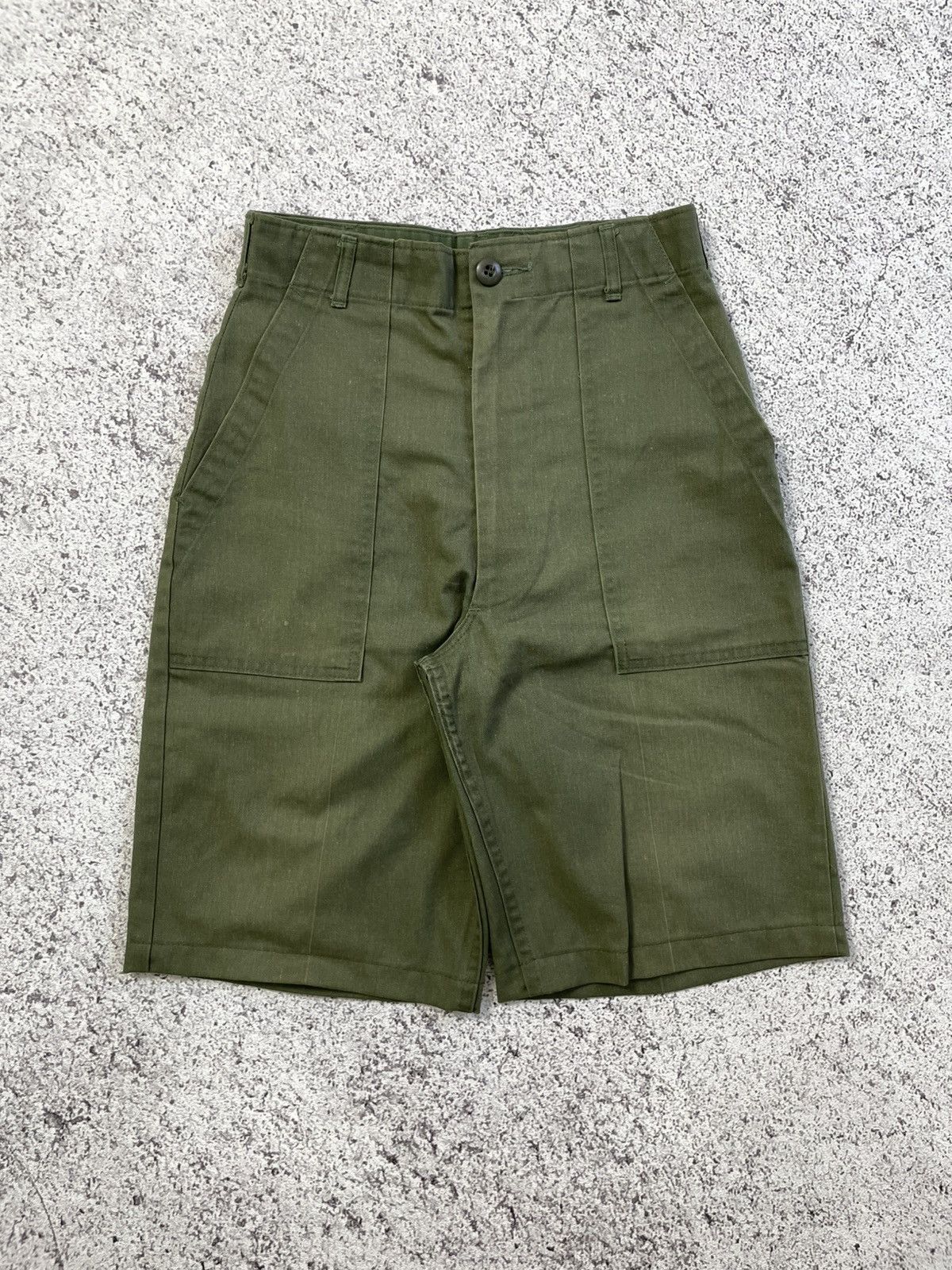 Vintage Vintage US Army Military OG-507 Fatigue Pants Shorts Size US 27 - 1 Thumbnail