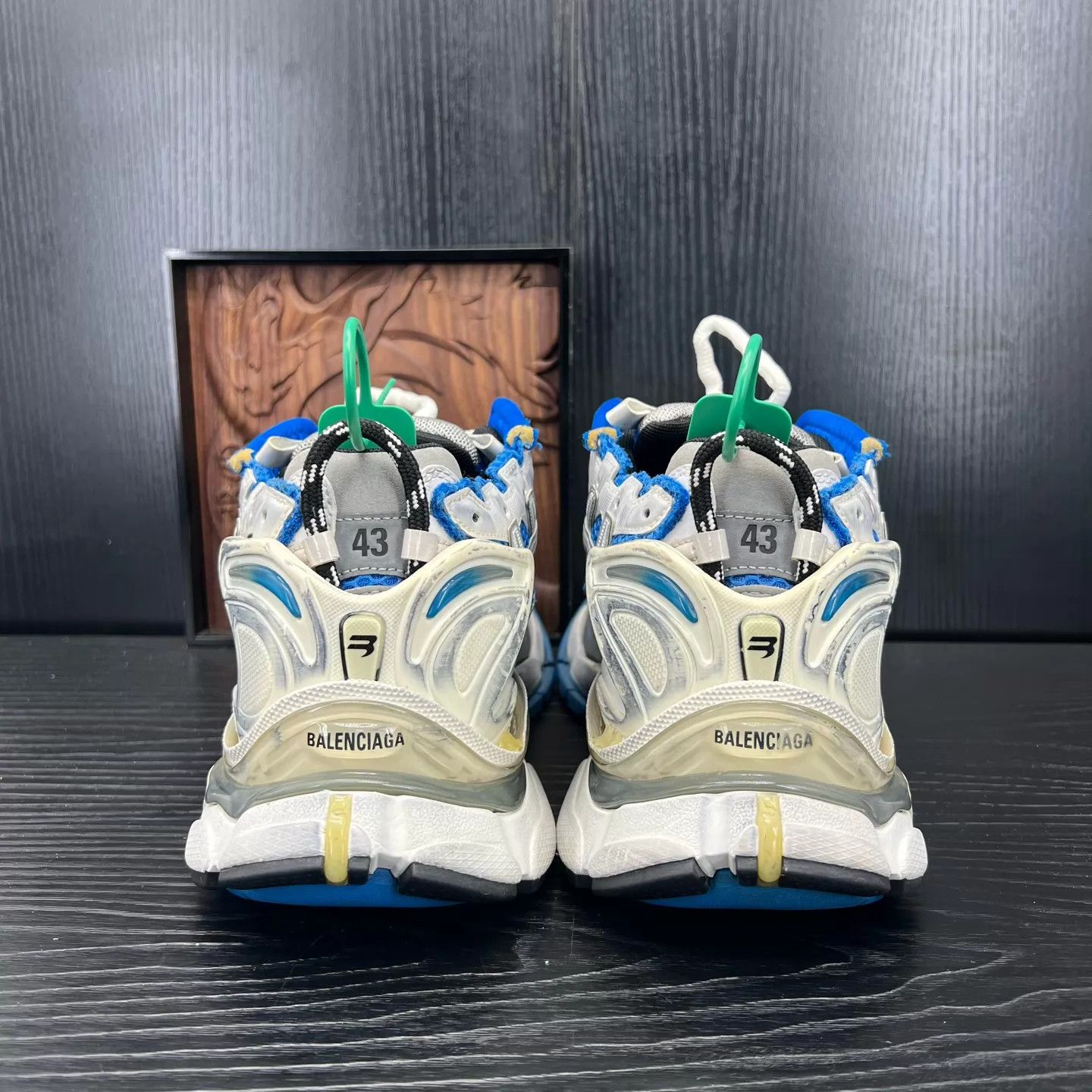Balenciaga Balenciaga Runner White/Blue Distressed 43 Mint Size US 10 / EU 43 - 5 Thumbnail