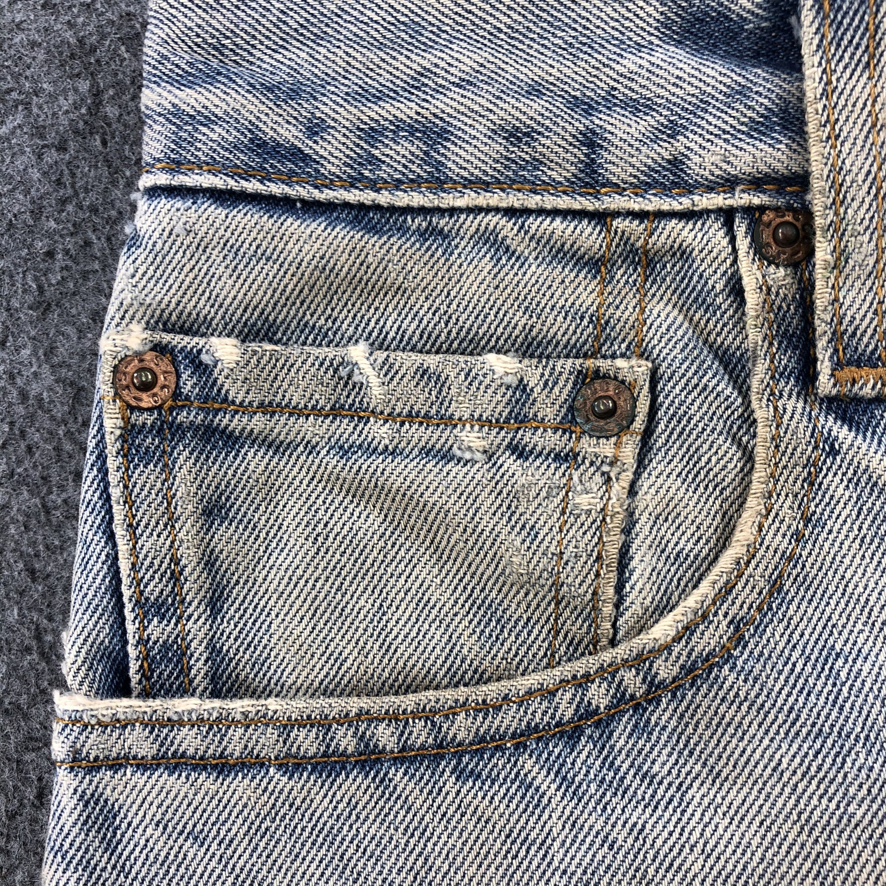 Levi's Vintage 90s Light Wash Levis 560 Jeans-J1499 Size US 30 / EU 46 - 9 Thumbnail
