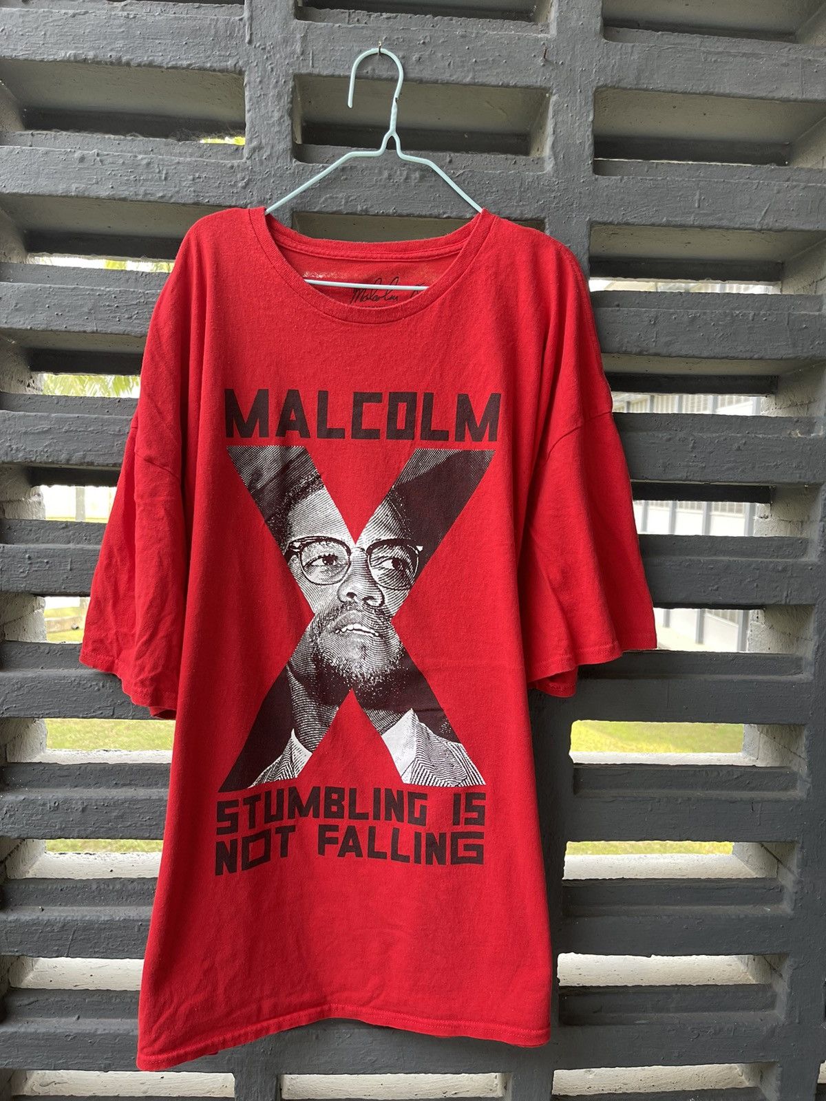 Designer Malcom X stumbling is not falling t-shirt Size US XXL / EU 58 / 5 - 1 Thumbnail