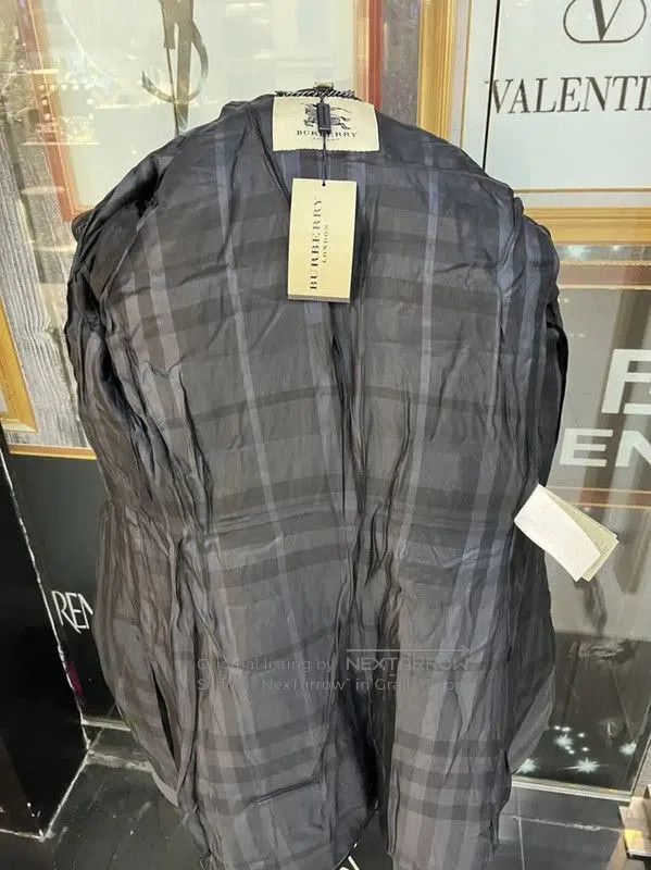 Burberry Burberry Blue Women's Winter Coat. Size M / US 6-8 / IT 42-44 - 3 Thumbnail