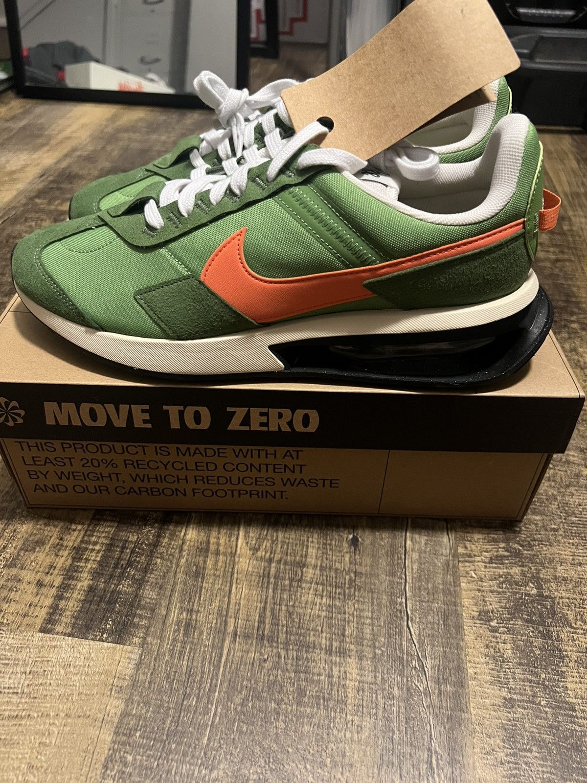 Nike Air Max Pre Day LX Chlorophyll Size US 10.5 / EU 43-44 - 2 Thumbnail