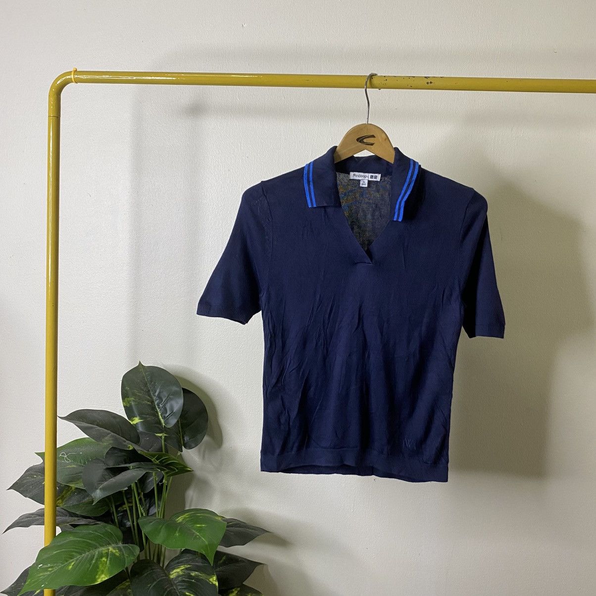 JW Anderson For Uniqlo Twin Tipped Women Polo Tshirt Size XS / US 0-2 / IT 36-38 - 1 Thumbnail