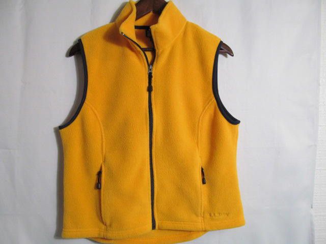 L.L. Bean Cozy Yellow Fleece Vest - Perfect for Layering! Size M / US 6-8 / IT 42-44 - 1 Thumbnail
