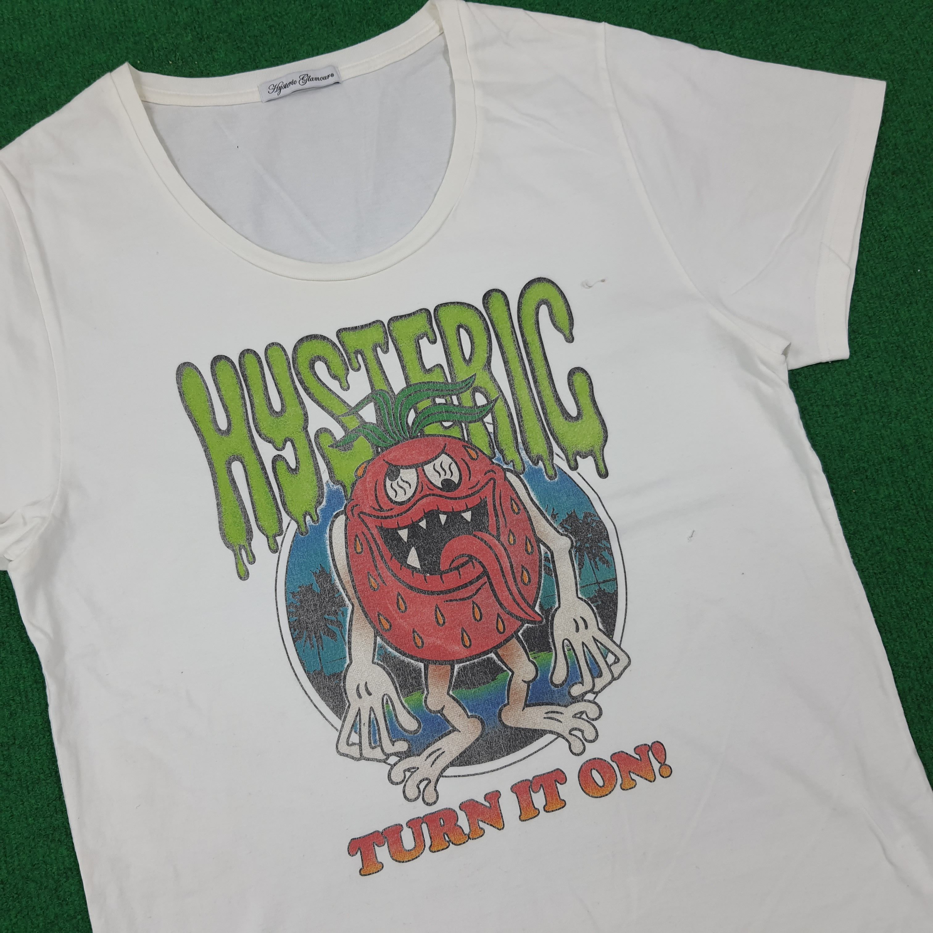 Hysteric Glamour × Japanese Brand × Vintage Vintage Hysteric Glamour Japanese Brand Tshirt Size US M / EU 48-50 / 2 - 2 Thumbnail