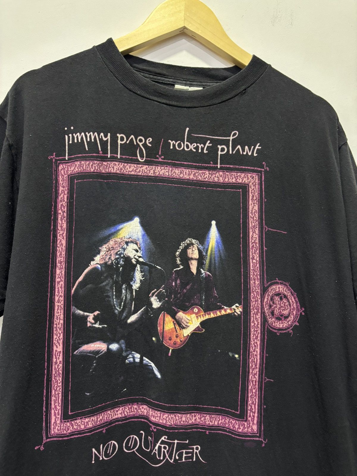 Band Tees Vintage Jimmy Page & Robert Plant Tour 1995 Tshirt Size US L / EU 52-54 / 3 - 3 Thumbnail