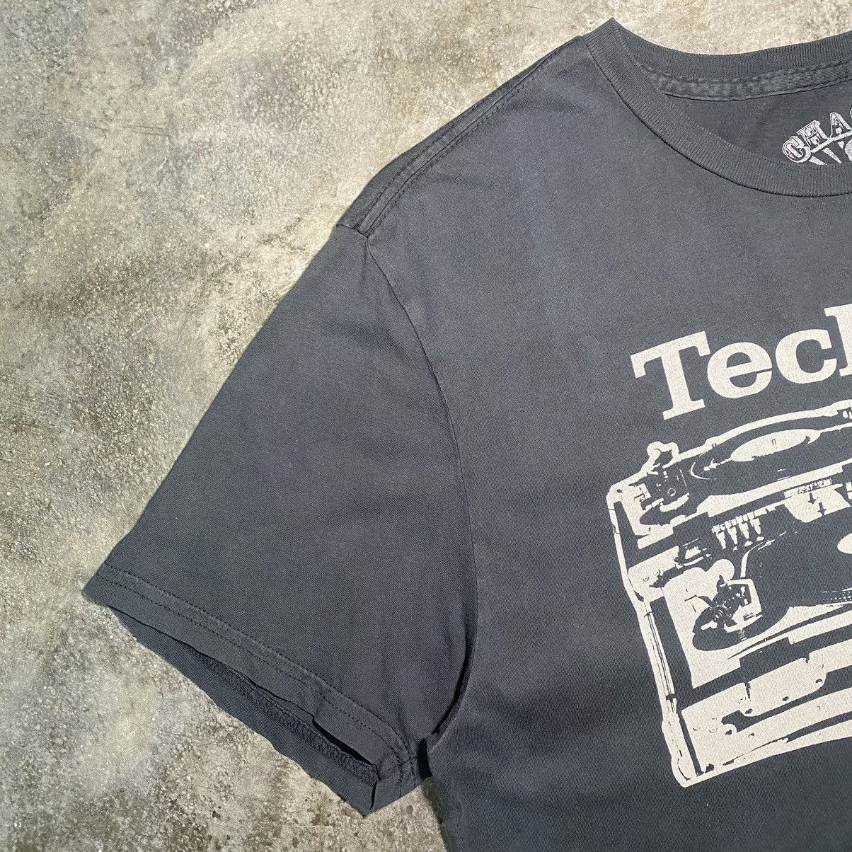 Vintage Vintage Y2K Technics Teach Them Well T Shirt Size US L / EU 52-54 / 3 - 4 Thumbnail