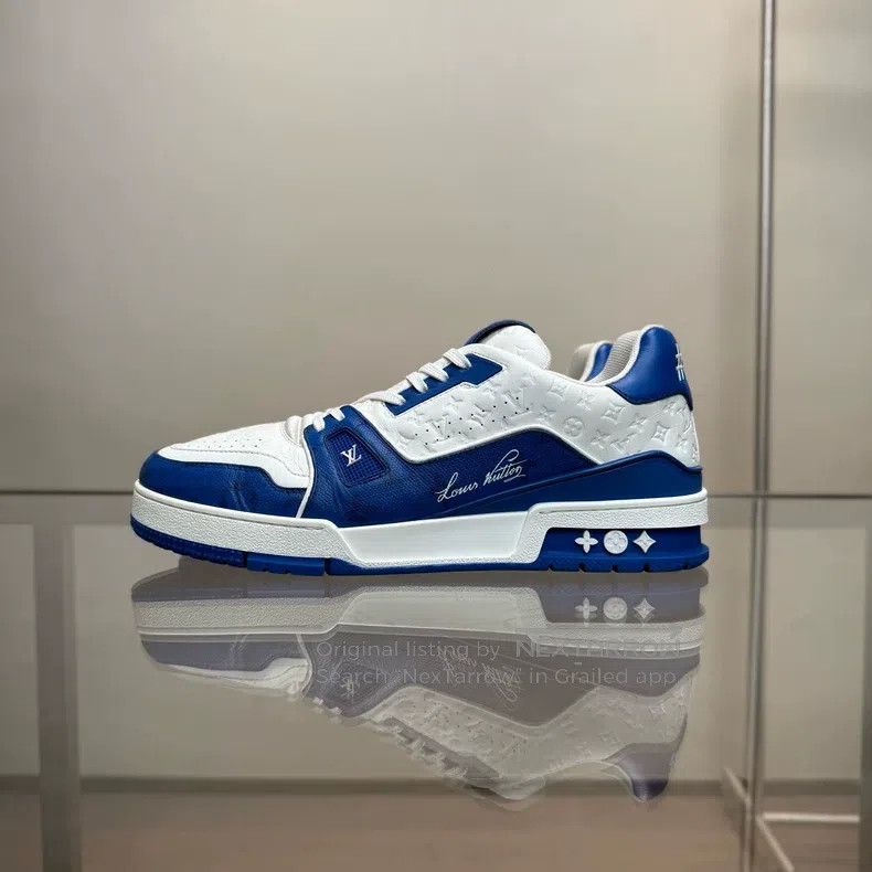 Louis Vuitton Louis Vuitton Trainer White and Blue Embossed Full Print s Size US 8 / EU 41 - 3 Thumbnail