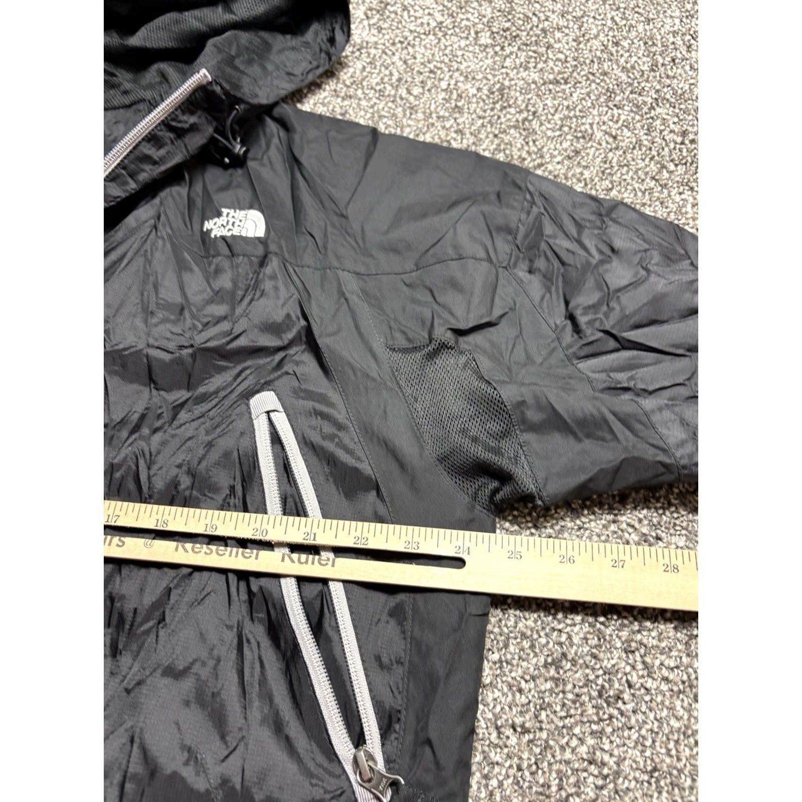 The North Face VINTAGE? No. Size US L / EU 52-54 / 3 - 5 Thumbnail
