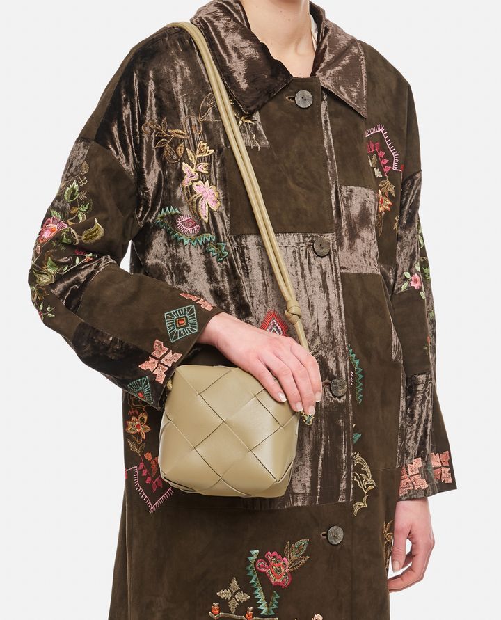Bottega Veneta o1n1vont0325 Size: OS / Mini Cassette Camera Bag in Beige Size ONE SIZE - 2 Thumbnail