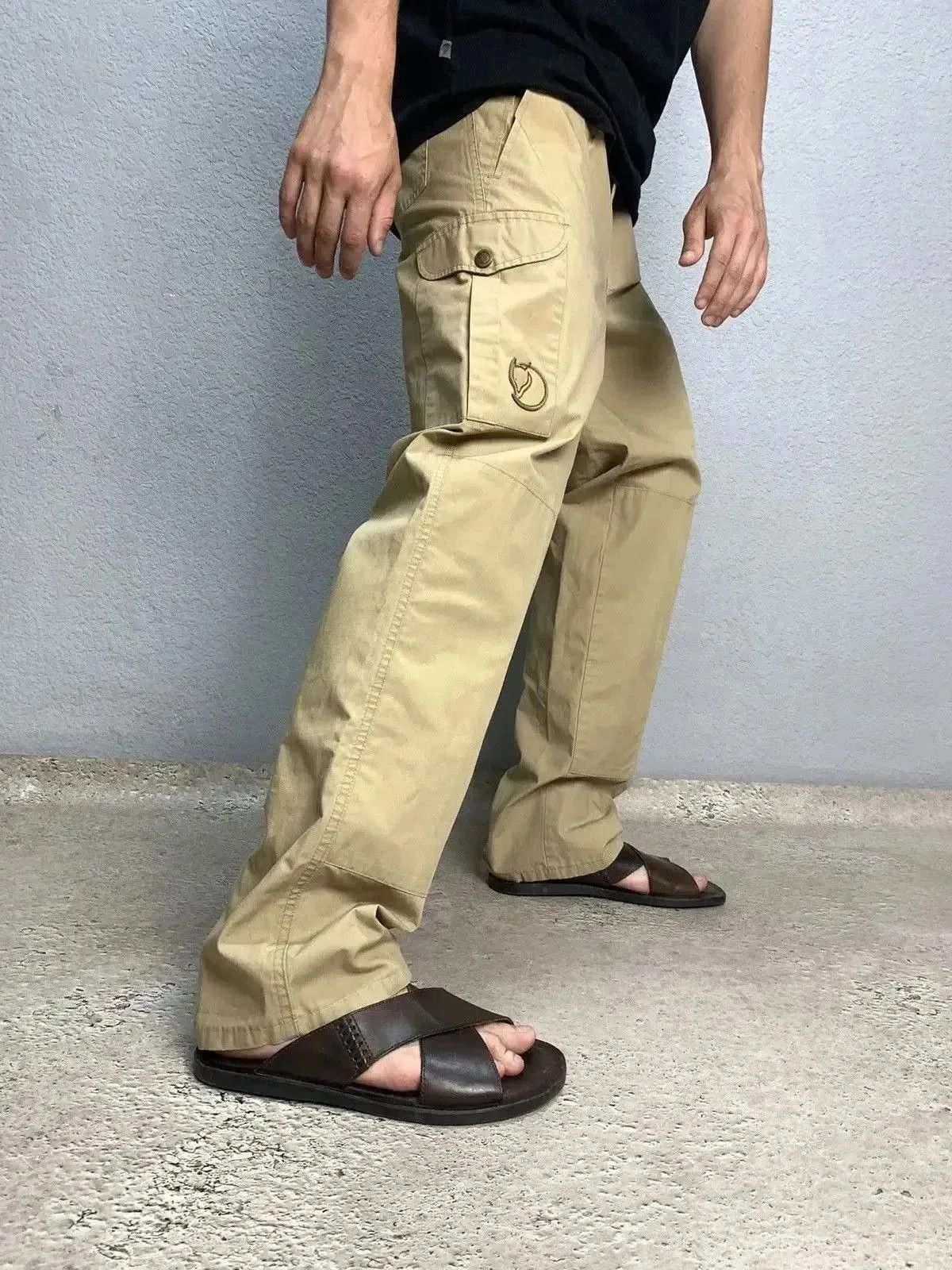 Fjallraven × Vintage Vintage Fjallraven Cargo Cropped Pants G-1000 Size US 31 - 1 Thumbnail