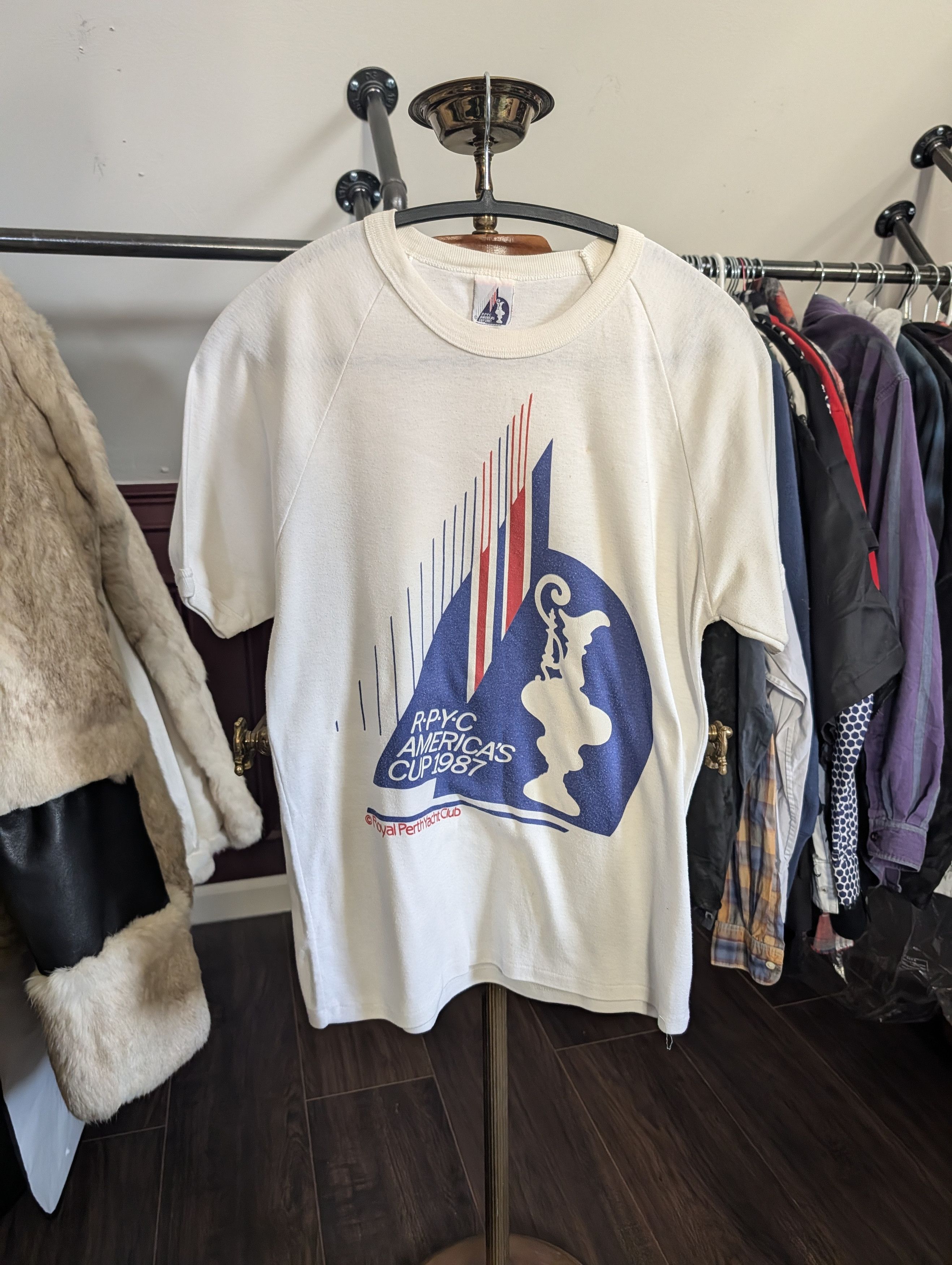 Vintage VTG 1987 Royal Perth Yacht Club Raglan graphic tee Size US XS / EU 42 / 0 - 1 Thumbnail