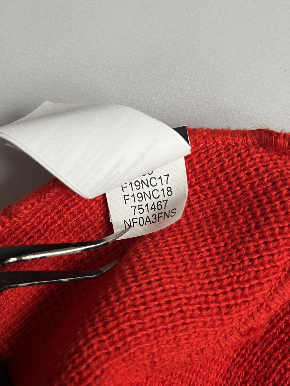 The North Face The North Face Unisex Red Knit Polyester Logo Beanie Hat Size ONE SIZE - 9 Thumbnail
