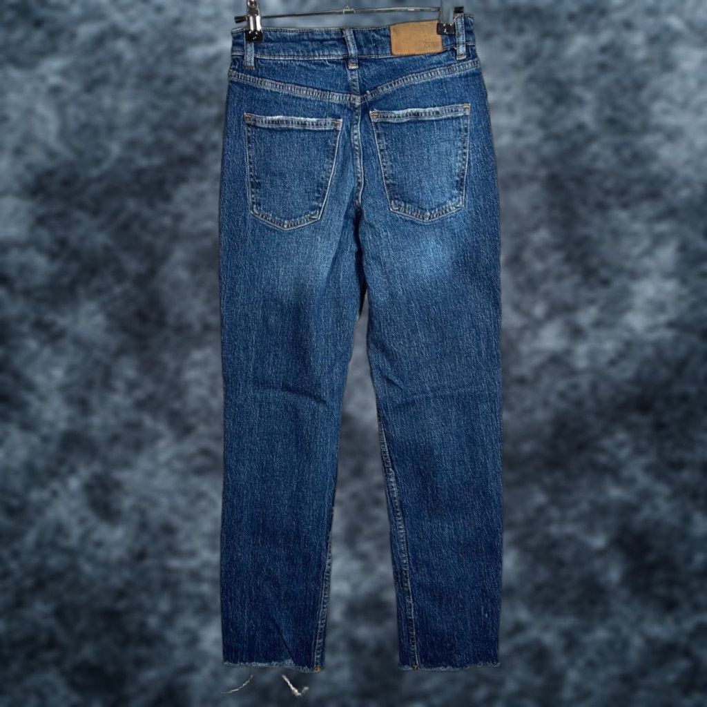 Zara Zara Womens Size 0 High-Waisted Straight-Leg Denim Jeans Blue W/ Raw Hem Size 25" / US 0 / IT 36 - 1 Thumbnail