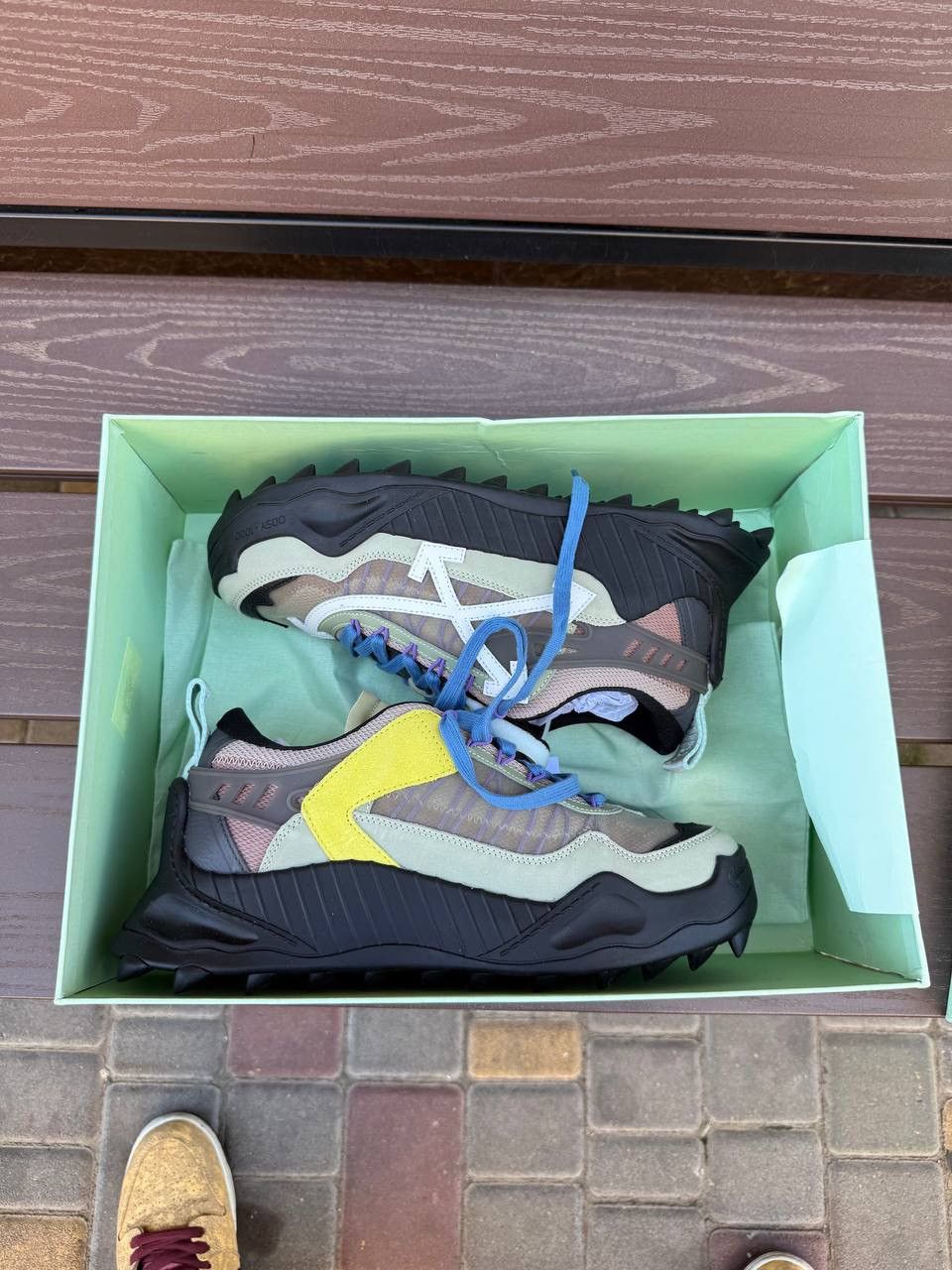 Off-White OFF WHITE ODSY 1000 GREEN WHITE Size US 11 / EU 44 - 1 Thumbnail