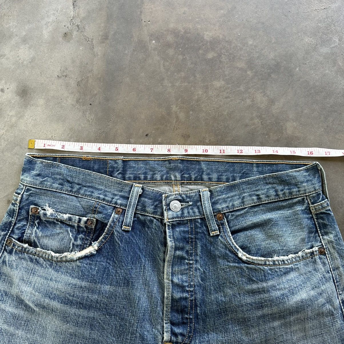 Japanese Brand Vintage Levi’s 501 Distressed Faded Denim Jean Pant W32 Size US 32 / EU 48 - 9 Thumbnail