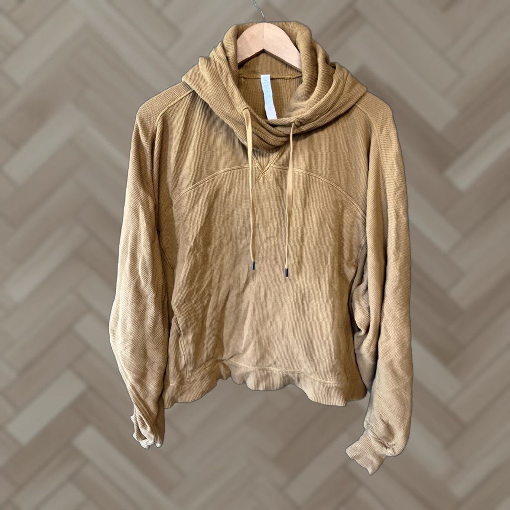 Lululemon Lululemon Hoodie Womens XS/S Yellow Gold Cropped Waffle Knit Pullover Top Crew Neck Raglan Sleeve Hooded Size XS / US 0-2 / IT 36-38 - 1 Thumbnail