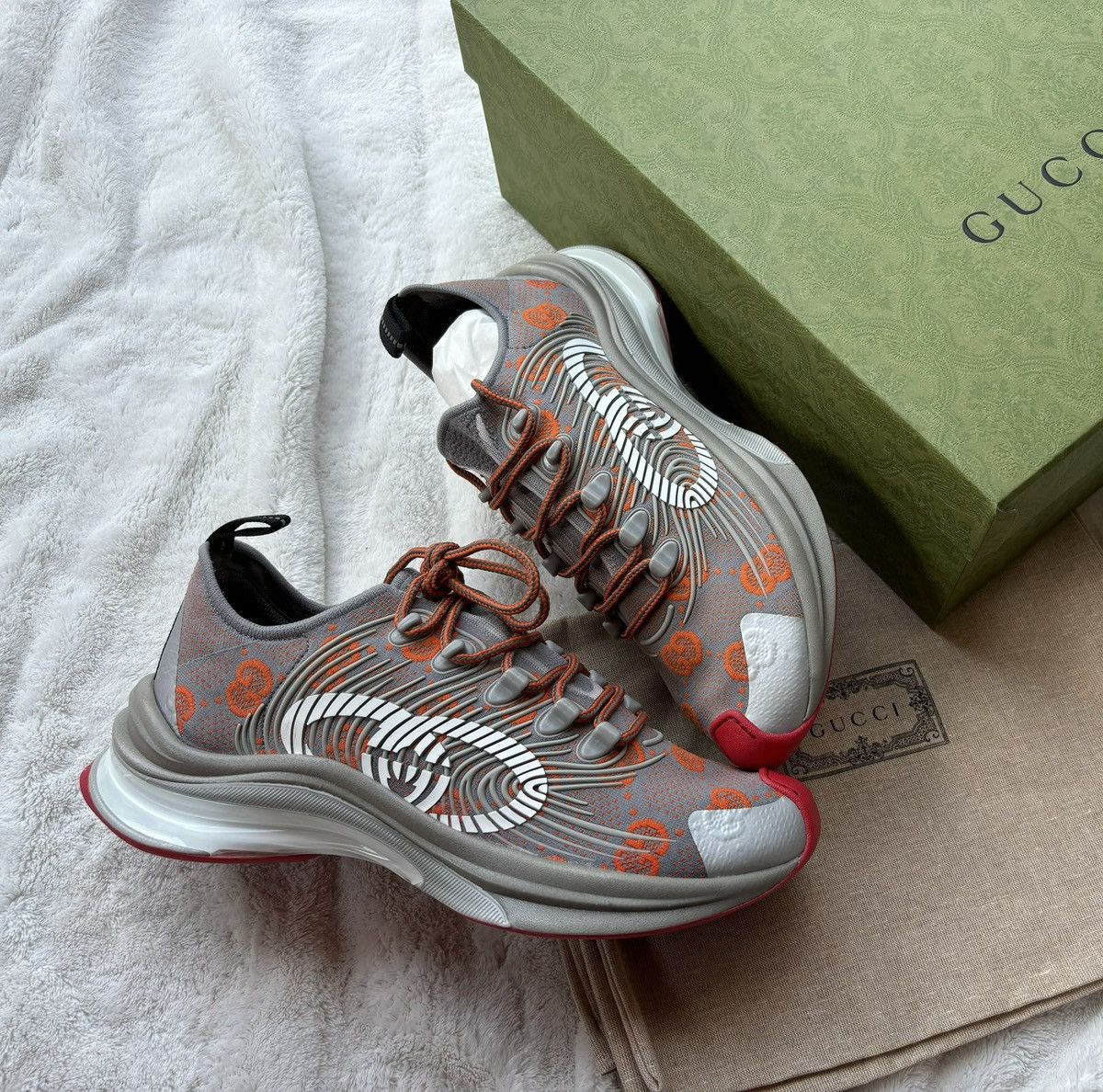 Gucci Interlock GG Grey/Red/Orange Runners