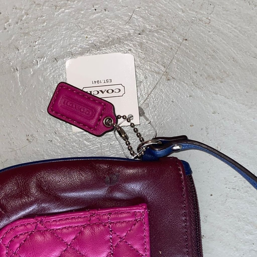 Coach COACH quilted park wristlet, NWT F50097 burgundy leather Size ONE SIZE - 5 Thumbnail