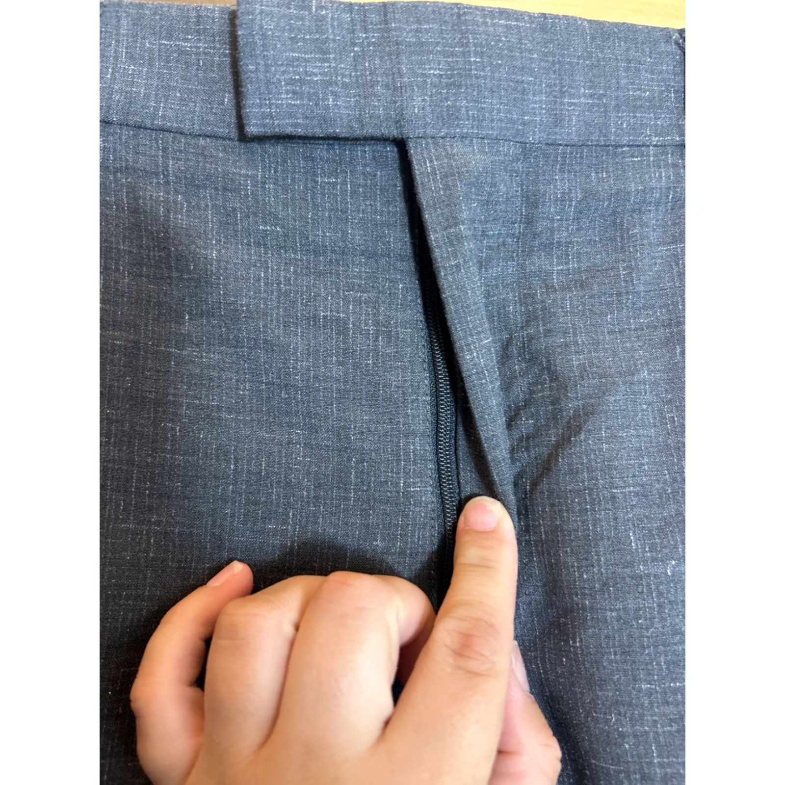 Banana Republic VINTAGE? Not specified. Banana Republic Dress Pants Men 33 33 Wool Charcoal Gray Italian Marzotto Size US 33 - 6 Thumbnail