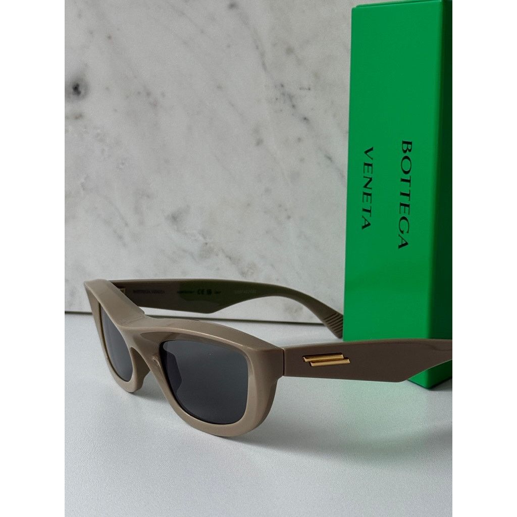 Bottega Veneta NEW Bottega Veneta BV1326S Taupe Unisex Sunglasses Size ONE SIZE - 3 Thumbnail