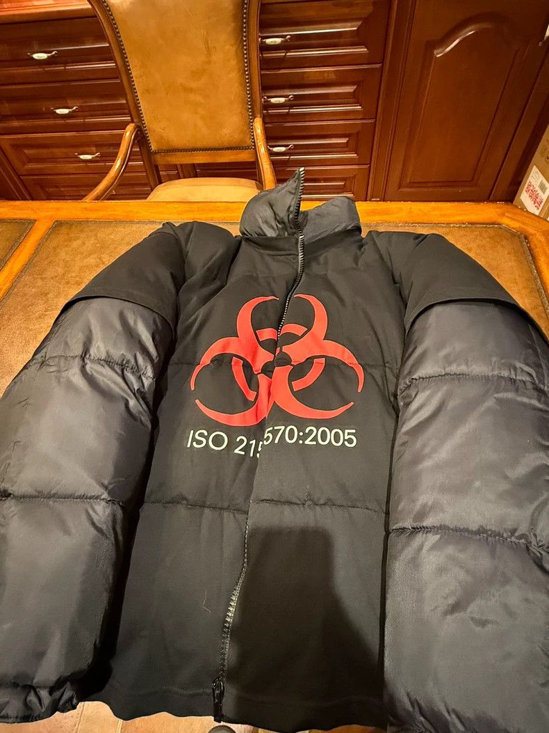 Vetements Genetically Modified Puffer Jacket-dmc Size US M / EU 48-50 / 2 - 1 Thumbnail