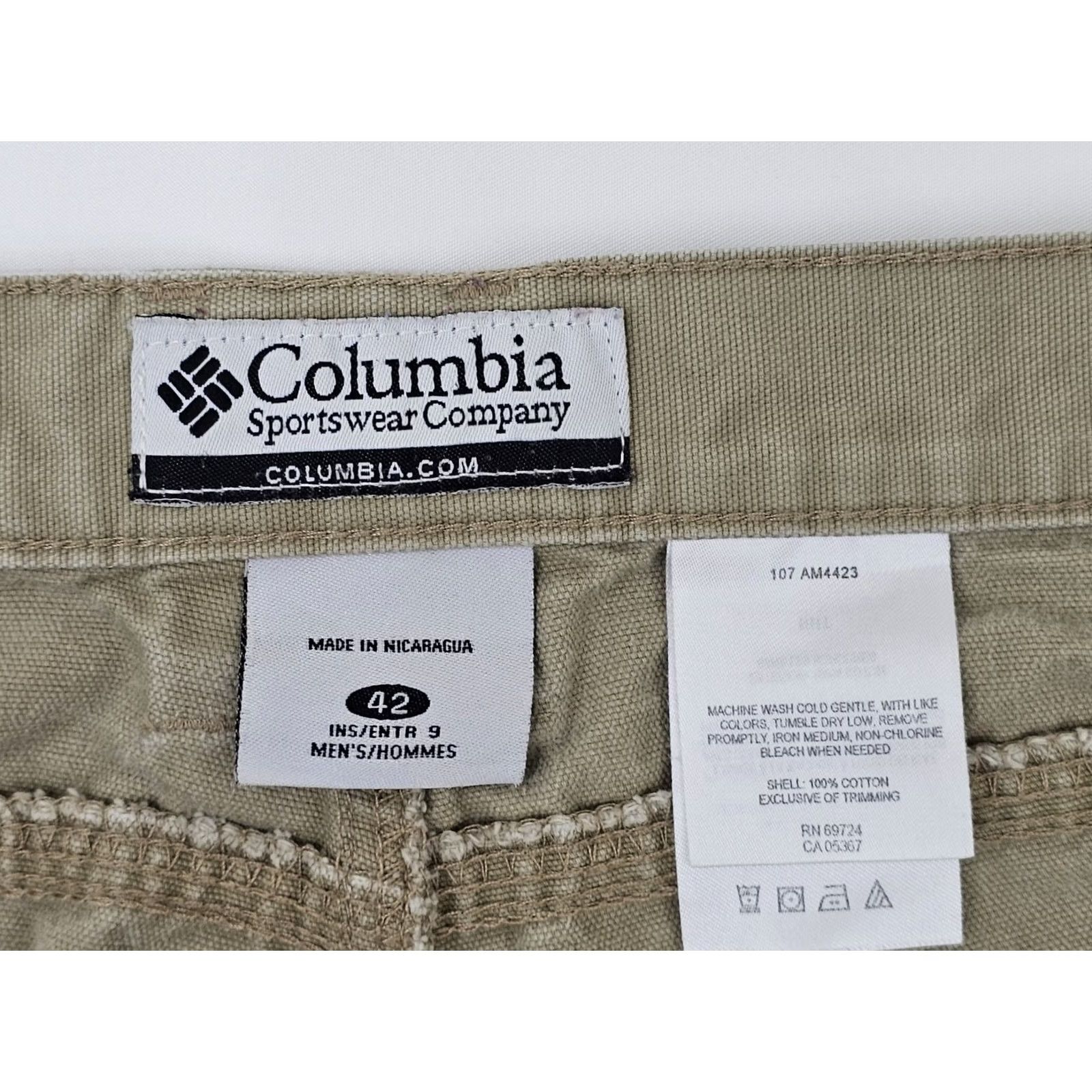 Vintage Columbia Shorts Men 42 Cargo Outdoor Hiking Beige Twill Cargo Pocket Pockets Casual, Travel, Workwear Mens 42 Beige Size US 42 / EU 58 - 7 Thumbnail