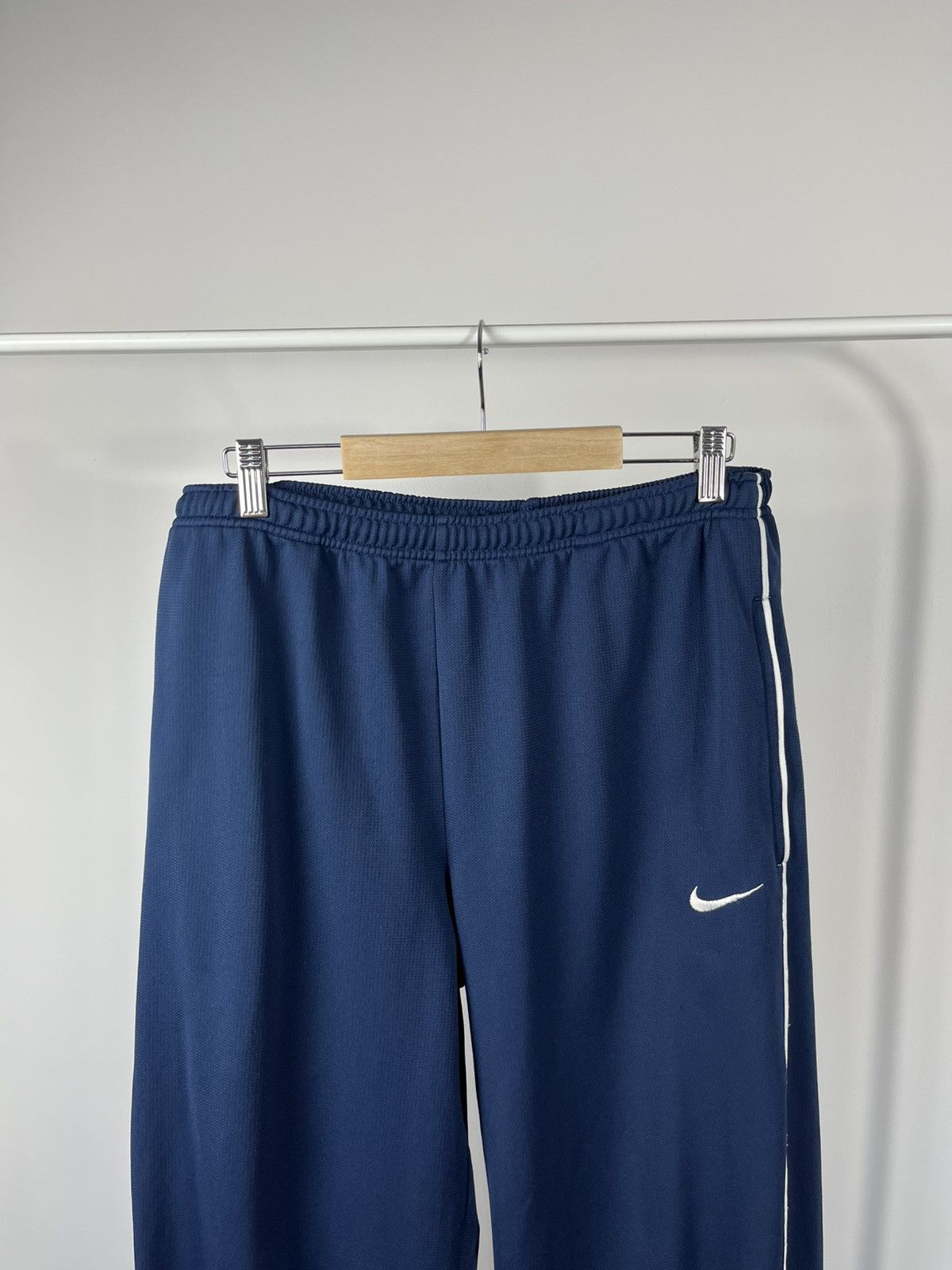 Nike Nike Track Pants Navy Blue White Side Stripe XL Size US 36 / EU 52 - 2 Thumbnail