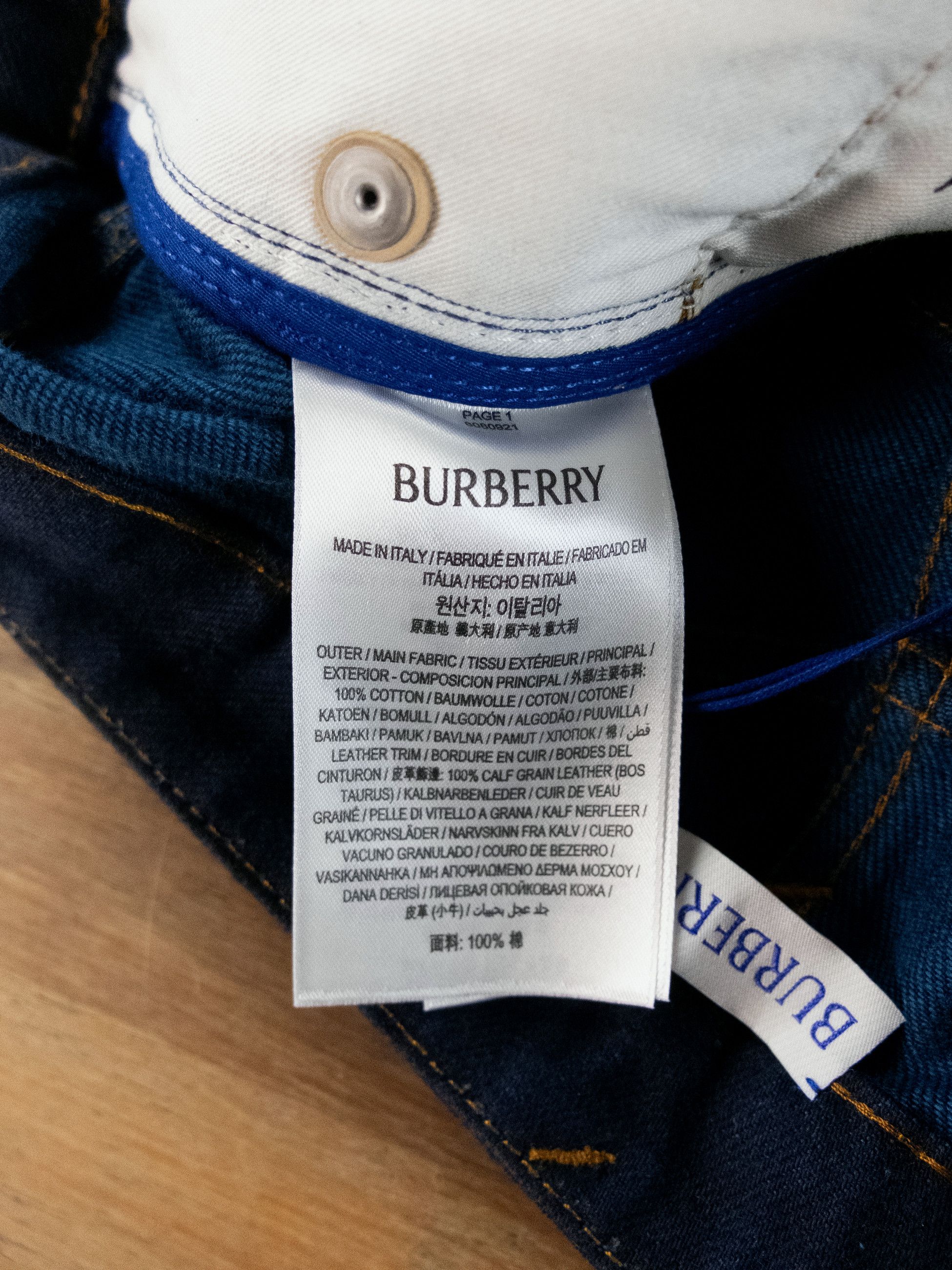 Burberry BURBERRY heavyweight navy blue Japanese denim mini skirt Size 28" / US 6 / IT 42 - 10 Thumbnail