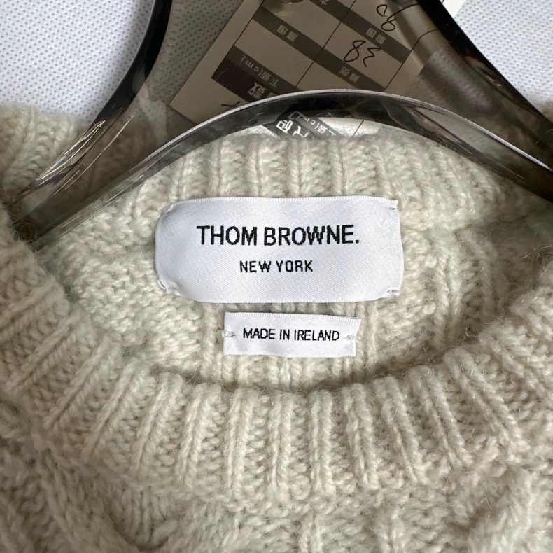 Thom Browne Thom Browne Classic white round neck sweater Size US XL / EU 56 / 4 - 3 Thumbnail