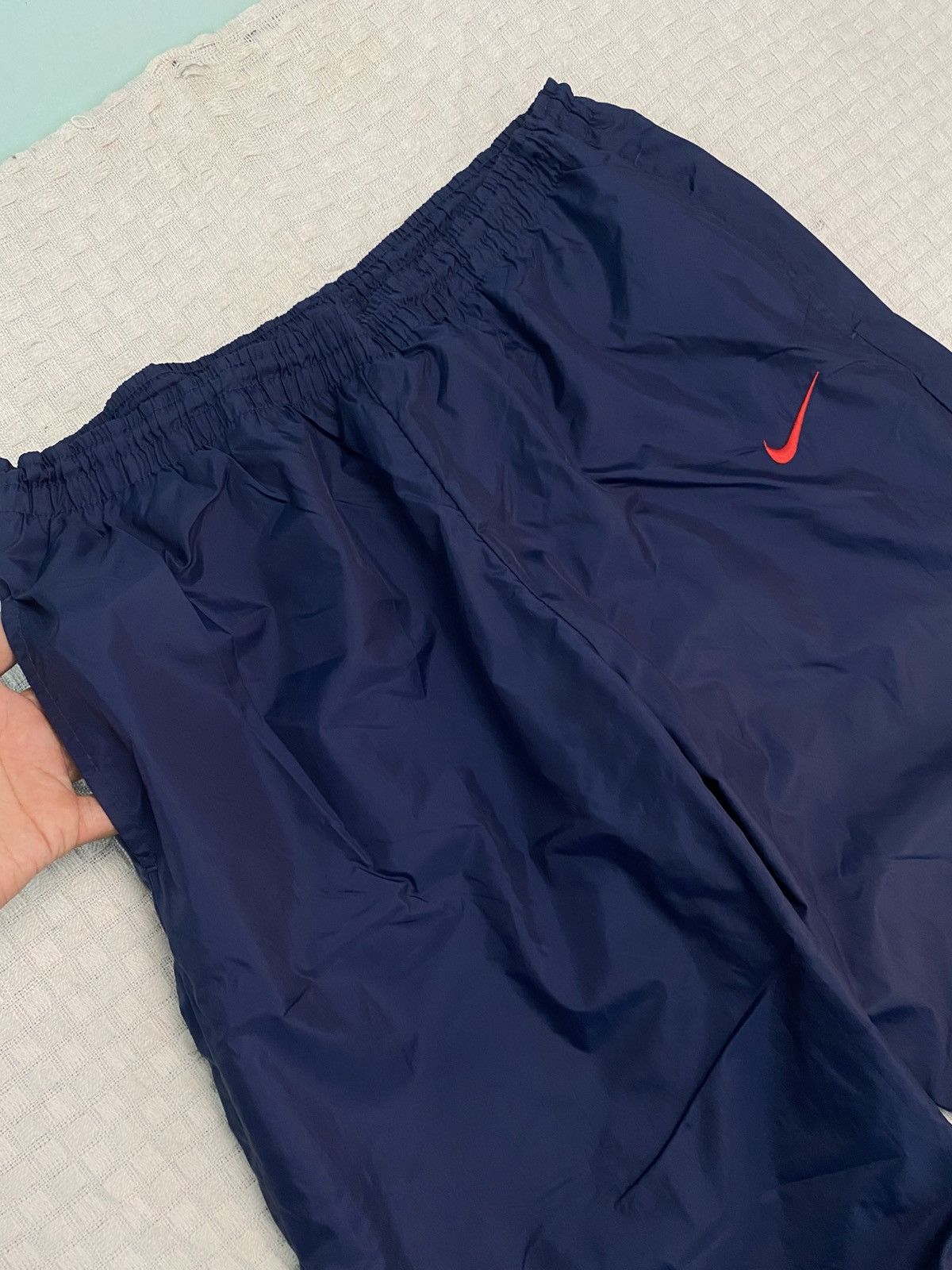Billie Eilish × Nike 💥 VINTAGE NIKE 90S BAGGY WIDE LEG SWOOSH TRACK PANTS Y2K Size US 28 / EU 44 - 3 Thumbnail