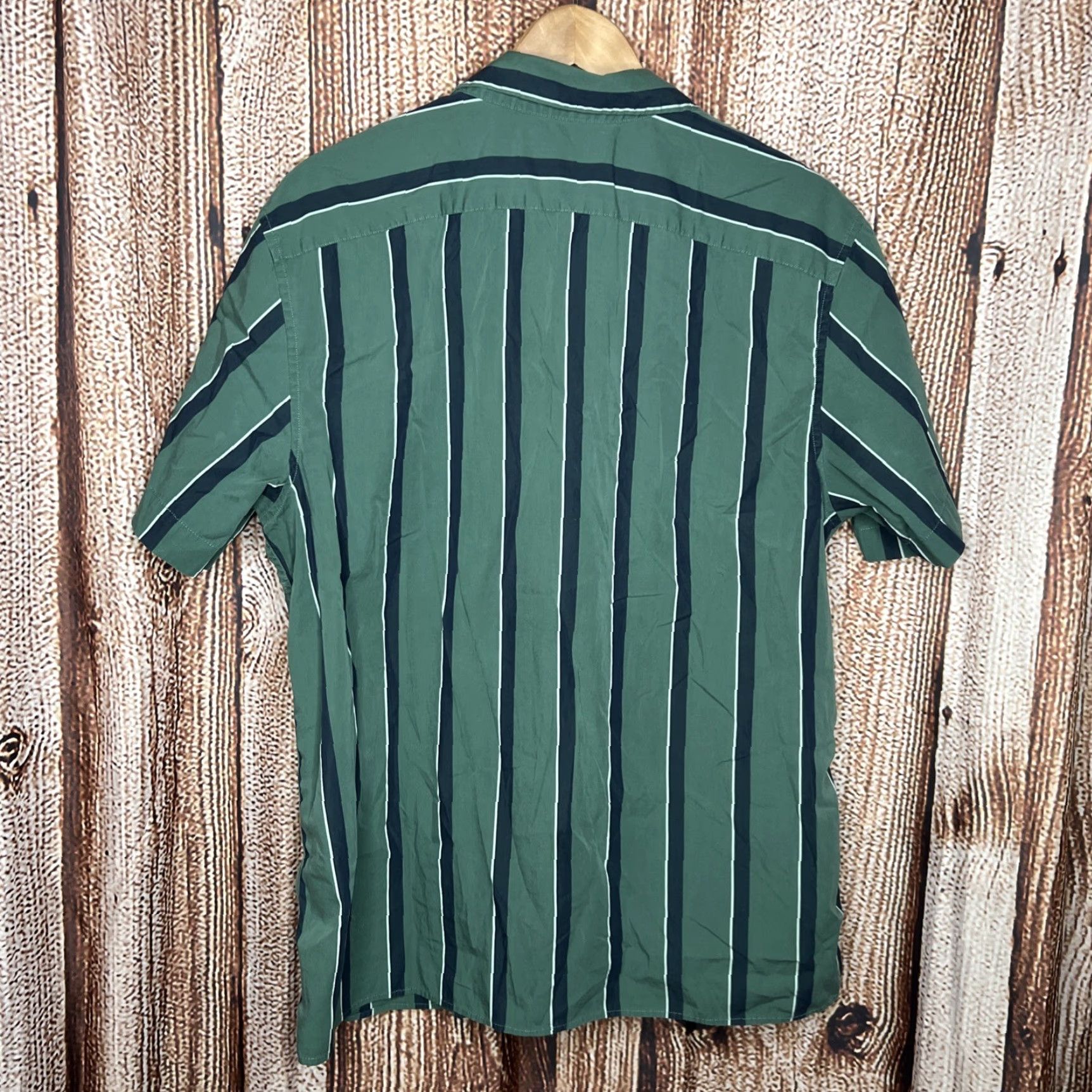 Banana Republic Banana Republic Luxe Poplin Shirt Men XL Striped Green Slim Fit Short Sleeve Size US XL / EU 56 / 4 - 3 Thumbnail