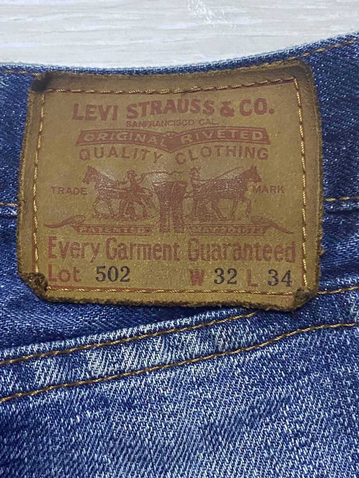 Levi's Vintage Levis 502 Faded Wash Distressed Loose Jeans Size US 31 - 14 Thumbnail