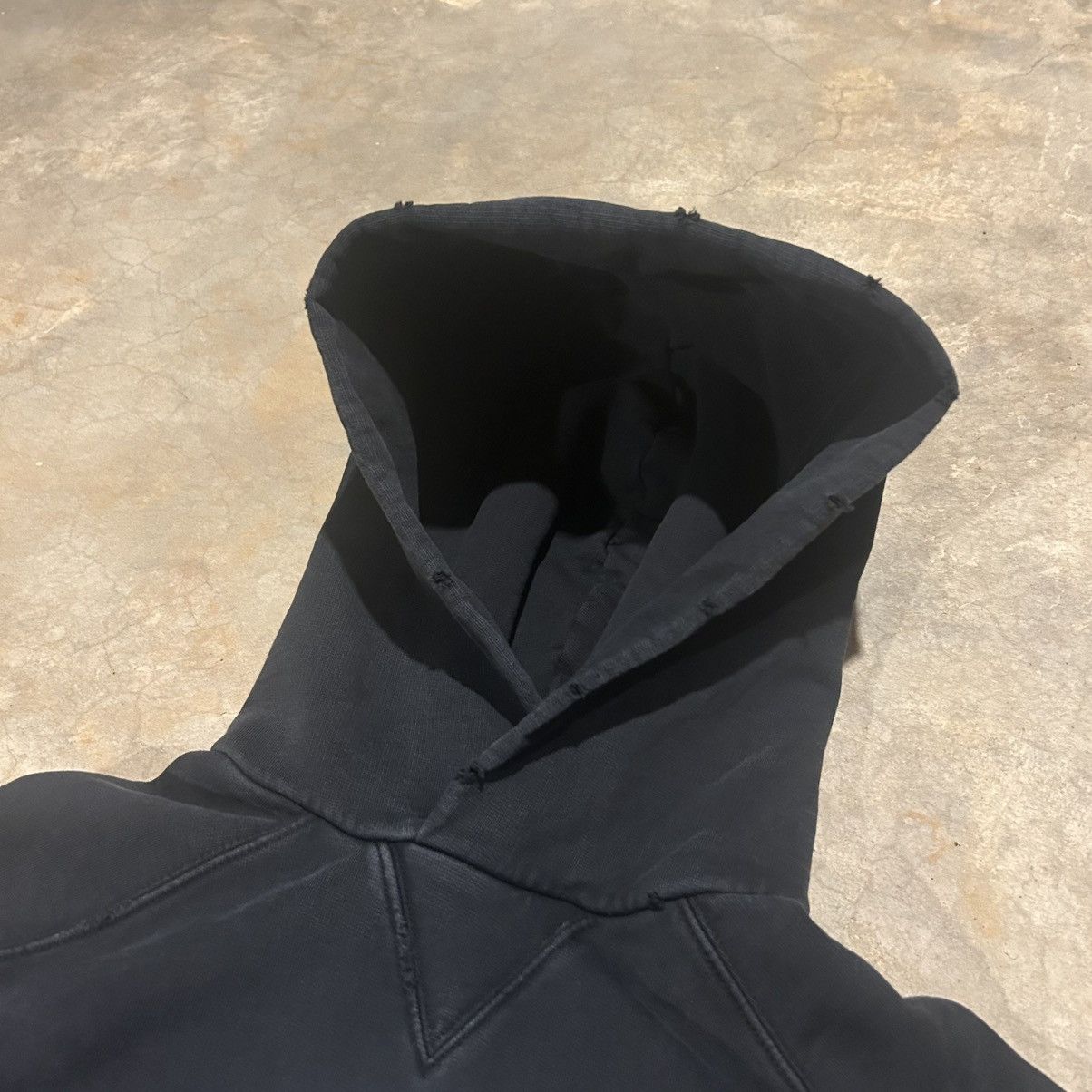 Balenciaga × Designer RARE Balenciaga “Be Different” Layered Oversized Hoodie Size US S / EU 44-46 / 1 - 9 Thumbnail