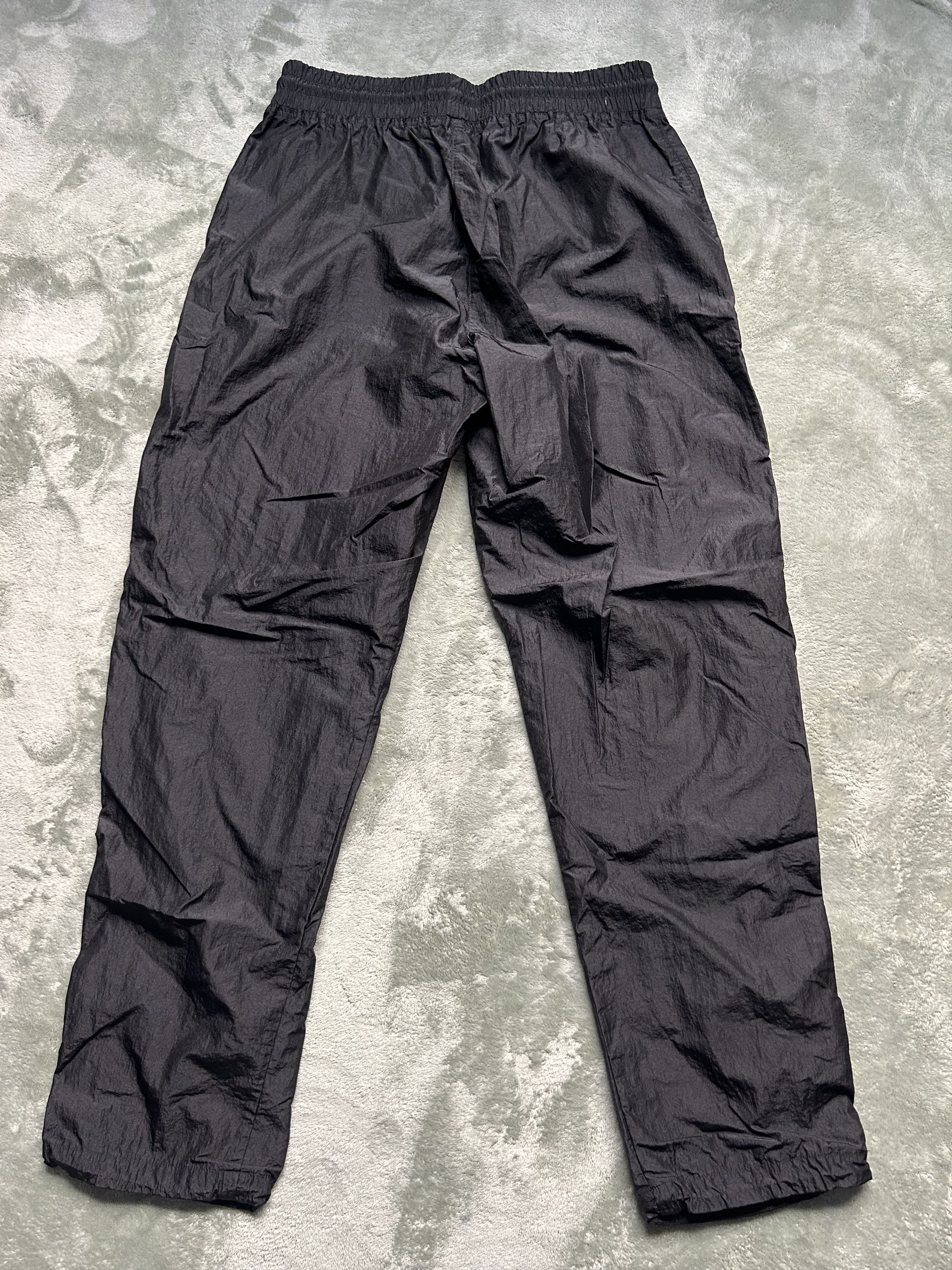 Reigning Champ Men’s Black Crinkle Nylon Pants - Size Medium