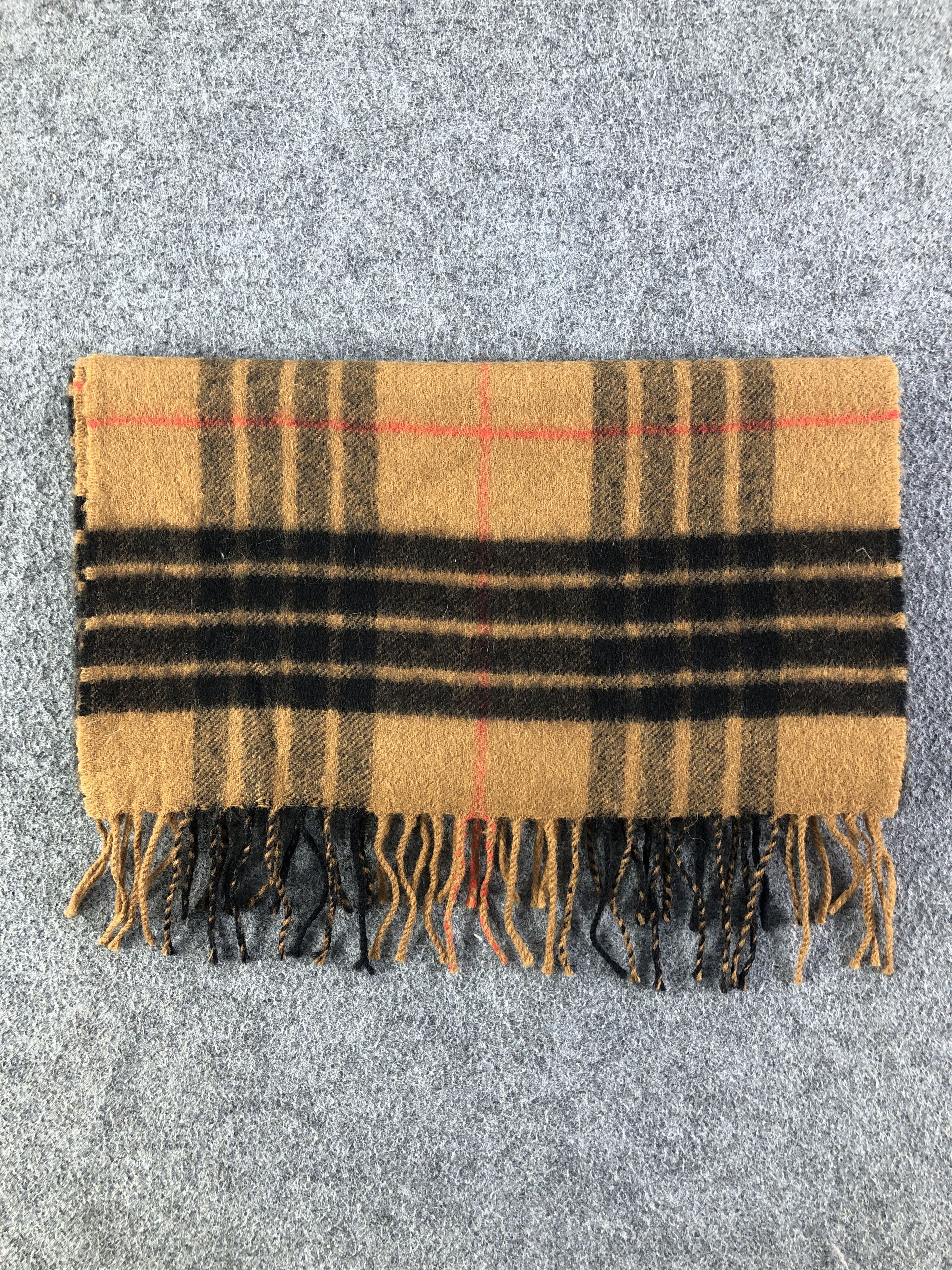 Johnstons Of Elgin Johnstons Of Elgin Scarf / Muffler / Neckwear Size ONE SIZE - 6 Thumbnail