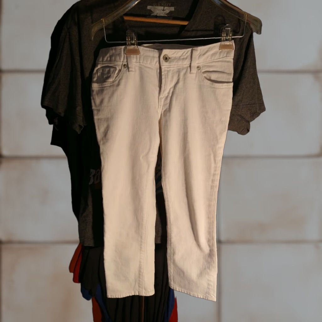 Banana Republic VINTAGE Banana Republic Jeans White Bootcut Stretch Size 0 Women Ladies Regular Cotton Blend Size 25" / US 0 / IT 36 - 1 Thumbnail