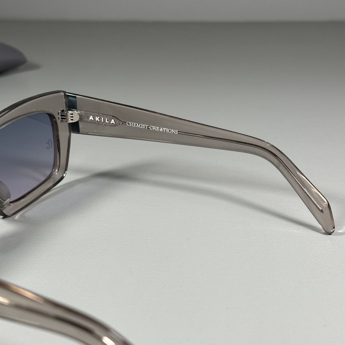 Akila Chemist Creations x AKILA Clear Squared Sunglasses Size ONE SIZE - 6 Thumbnail