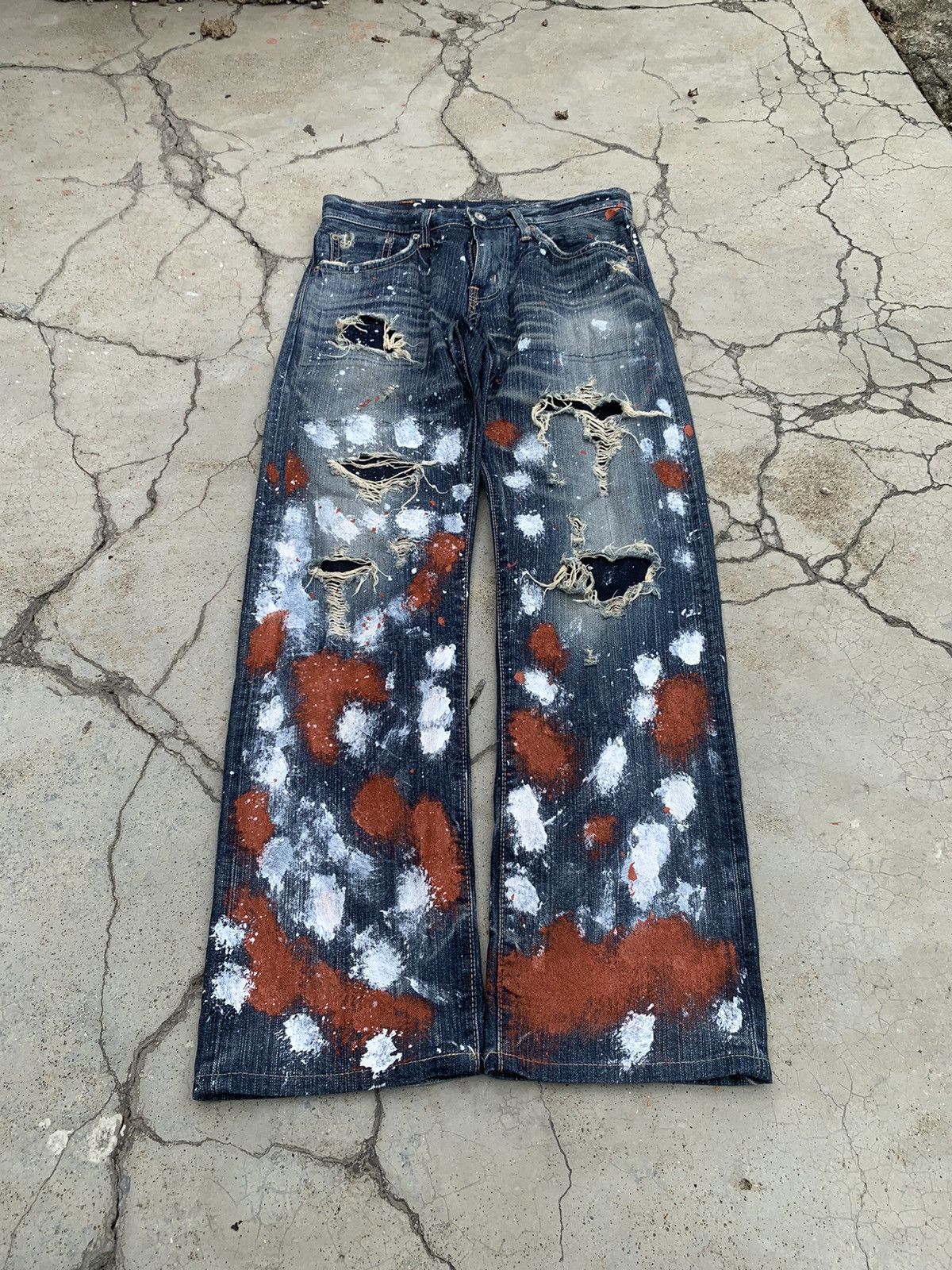 EDWIN DISTRESSED CUSTOM PAINT SPLATTER JEANS