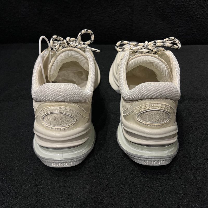 Gucci Run Comfortable Lace-Up Sneakers for Men -