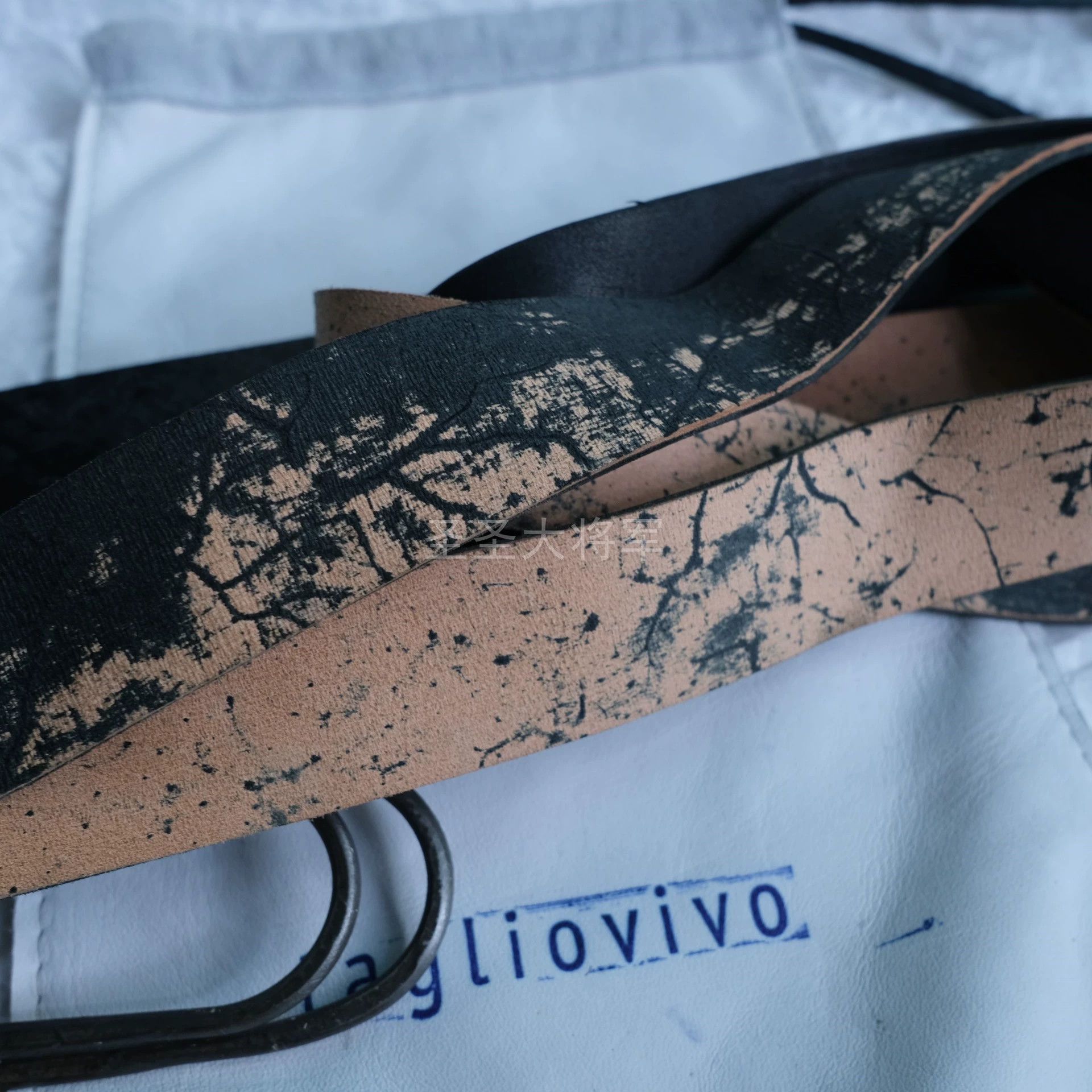 Tagliovivo Tagliovivo Vintage Natural Leather Iron Buckle Long Belt Size ONE SIZE - 5 Thumbnail