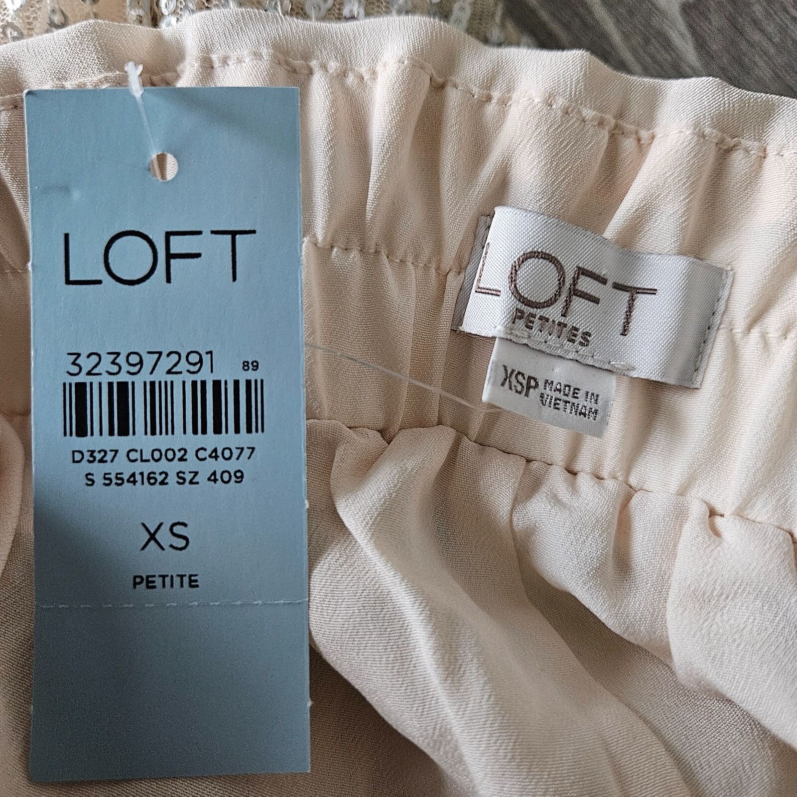 Loft Loft Petites XS Sequin Jogger Pants Gold Sparkly Elastic Wai Size 26" / US 2 / IT 38 - 5 Thumbnail