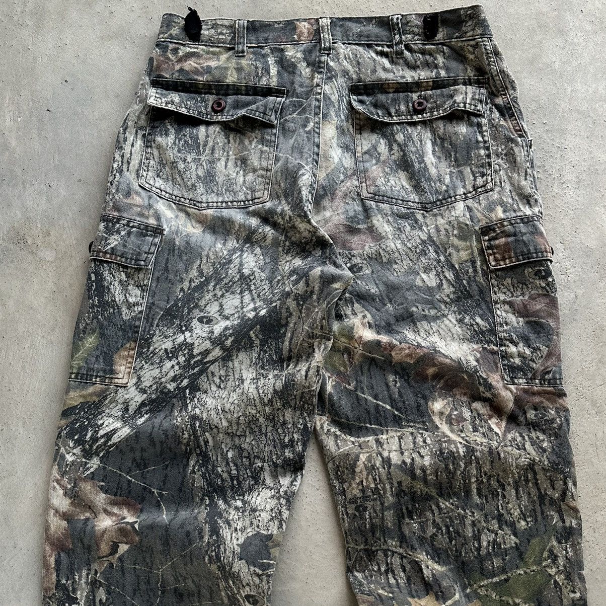 Carhartt × Realtree (32x29) Broken zipper! Vintage Realtree Camo Cargo Pants Size US 32 / EU 48 - 15 Thumbnail