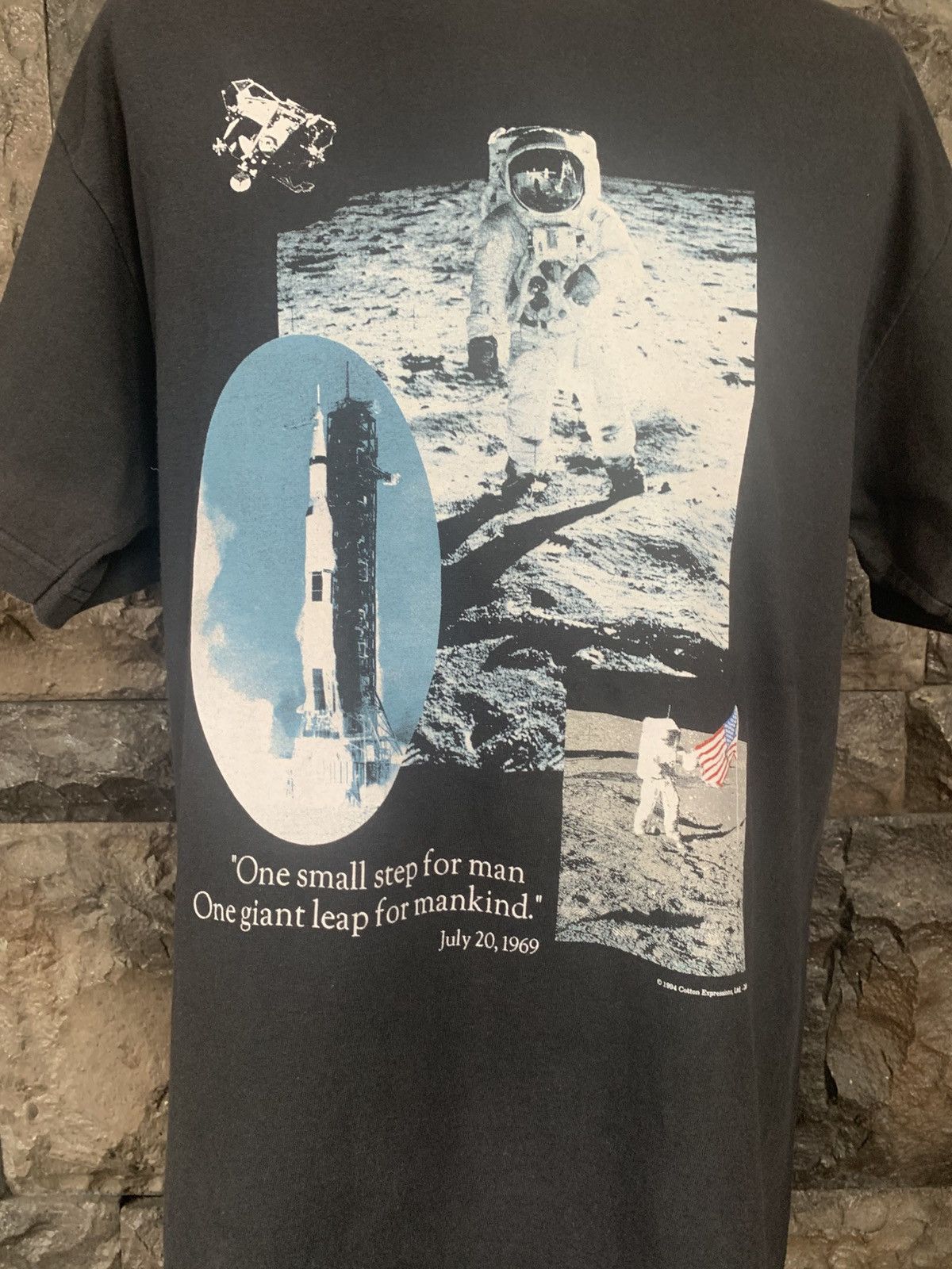 NASA × Vintage Vintage 90s Neil Armstrong Museum NASA T shirt Size US L / EU 52-54 / 3 - 2 Thumbnail