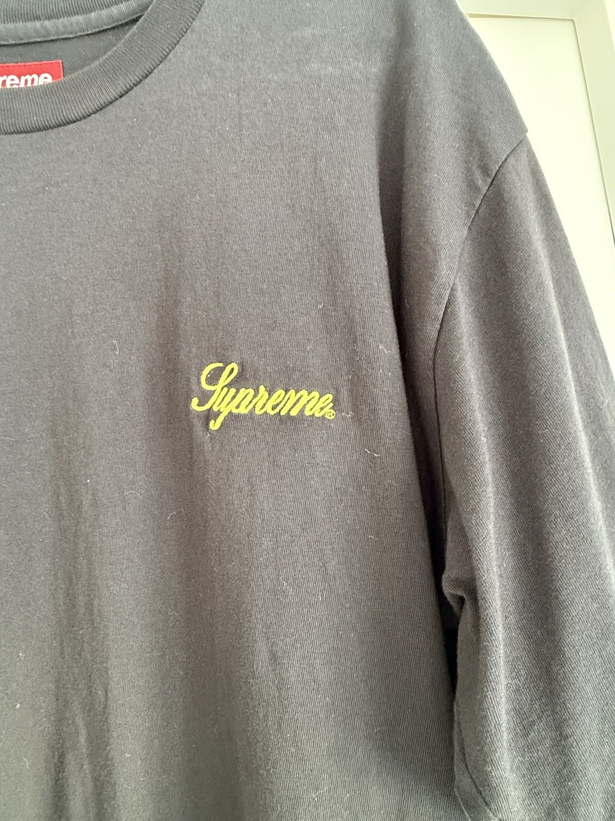 Supreme Supreme Yellow Script Tee Size US L / EU 52-54 / 3 - 2 Thumbnail